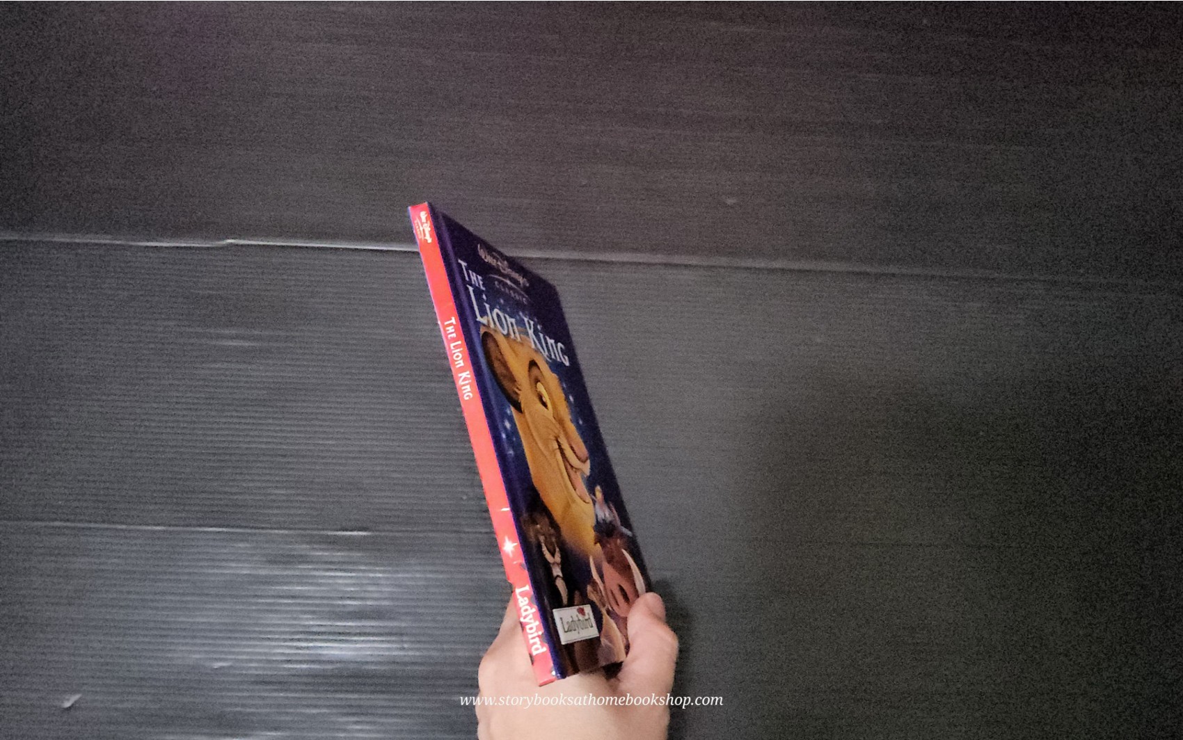 หนังสือปกแข็ง** DISNEY CLASSIC THE LION KING