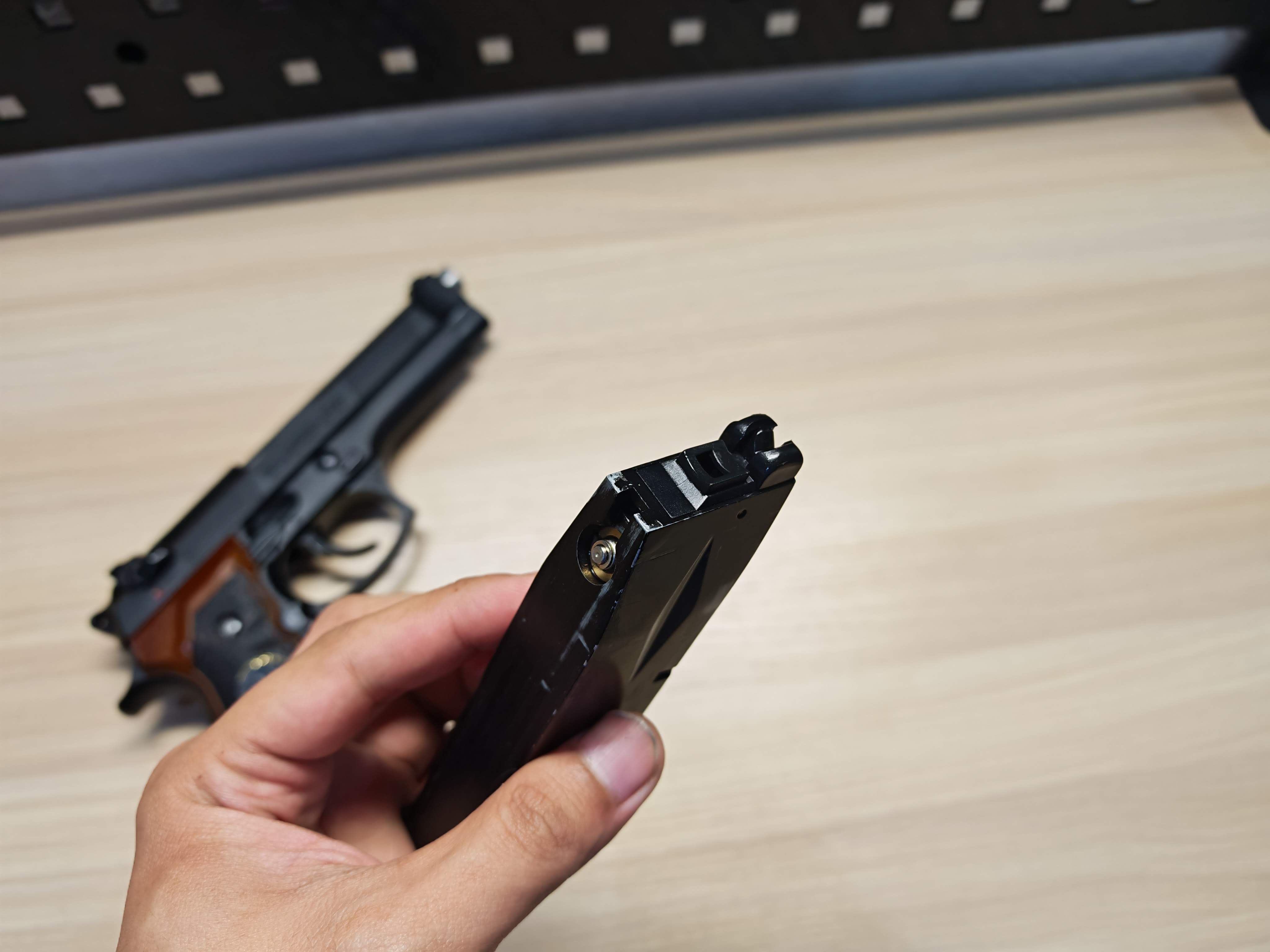 WE Beretta M92 Samurai Edge Biohazard Semi Version BB Gun บีบีกัน แบบแก๊ส ปืนอัดลม มือสอง Airsoft Gun