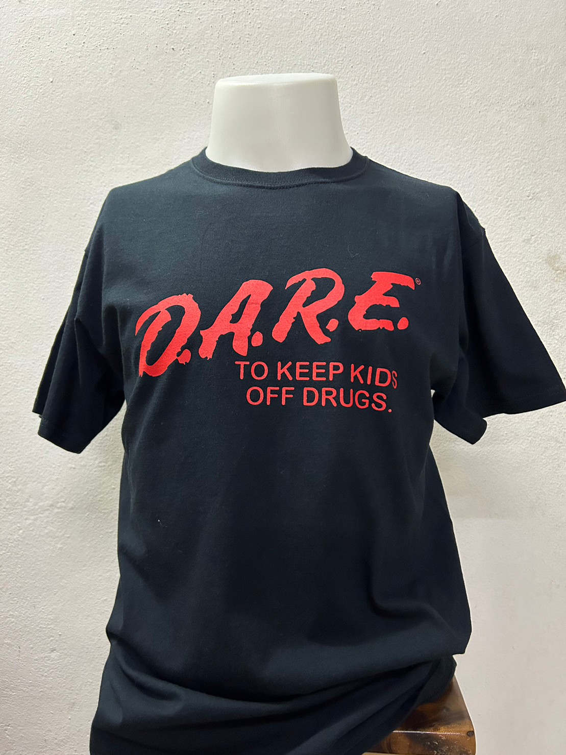 D.A.R.E. สภาพสวยAAA ป้ายคอ Fruit อก 19" ยาว 28" Made In El Salvador