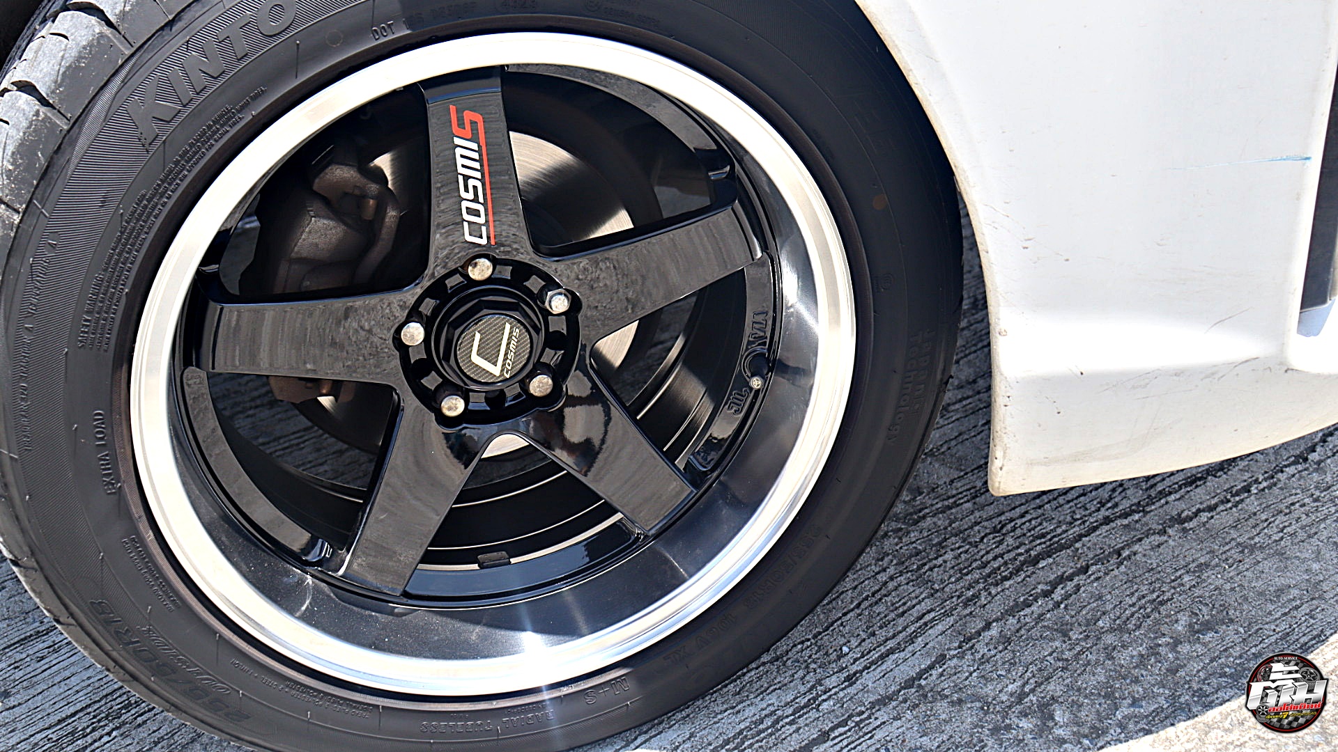 TOYOTA REVO เปลี่ยนล้อแม็กซ์ COSMIS RS3 ขอบ18นิ้ว