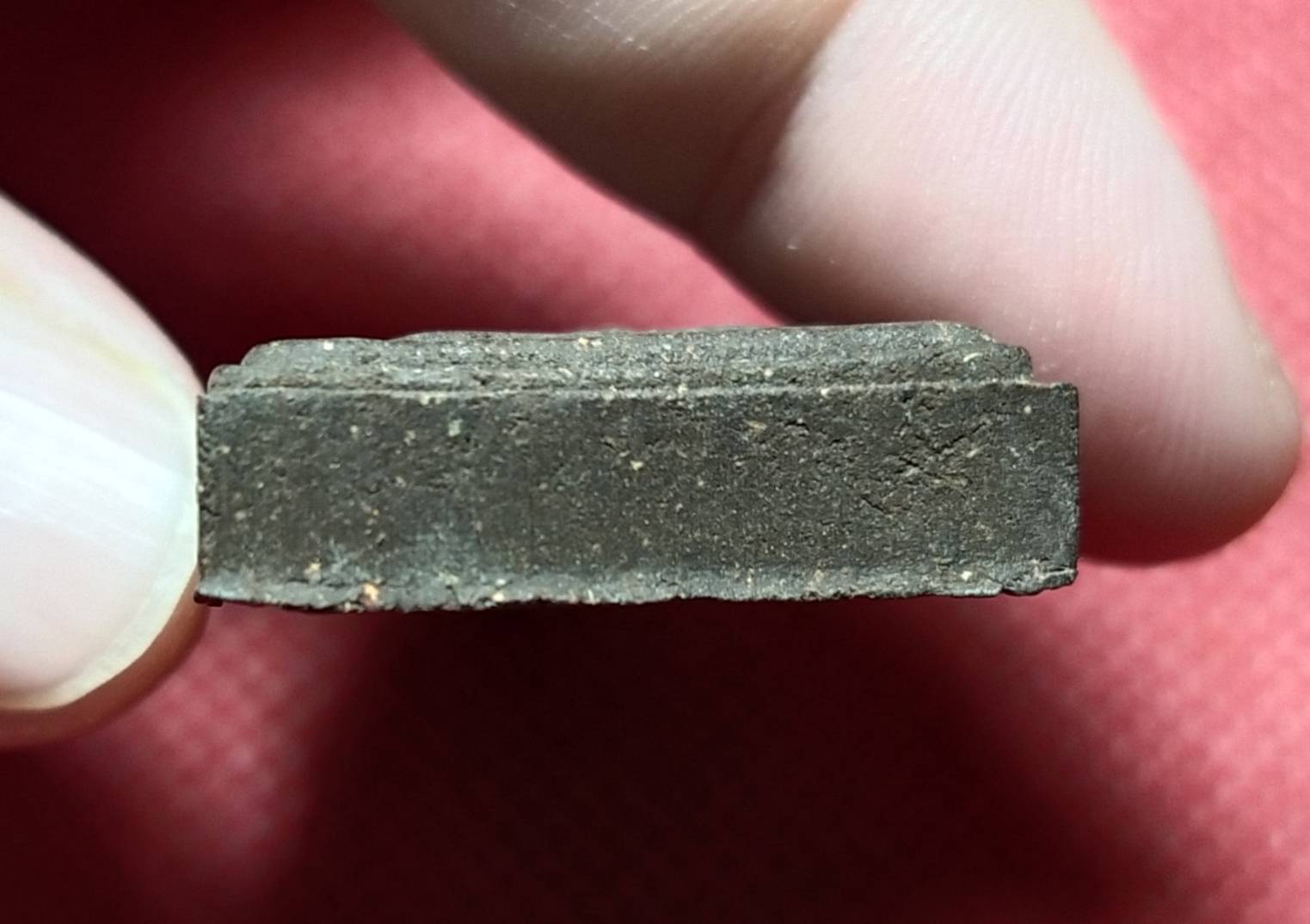 พระขุนแผน รุ่น 3 (ไข่หลง) ปี 2548 (รุ่นประสบการณ์) หลวงพ่อสมนึก วัดหรงบน จ.นครศรีธรรมราช (พิมพ์เล็ก) (เกจิผู้มีพลังจิตสูง มากด้วยเมตตา บารมี)