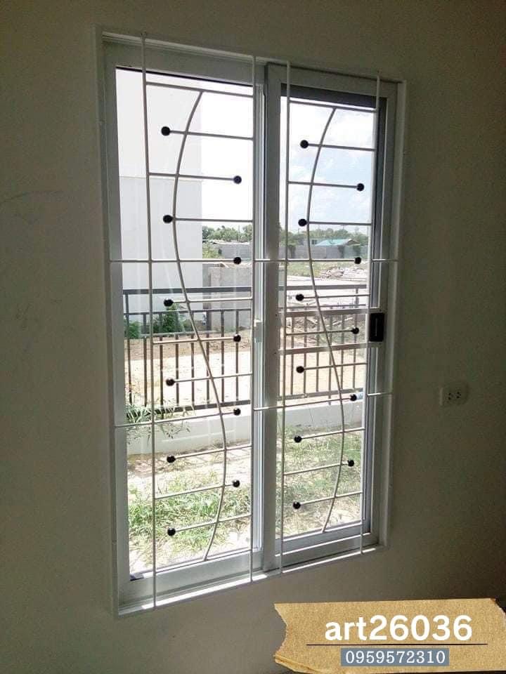 หน้าต่าง ประตู ลายน่ารัก