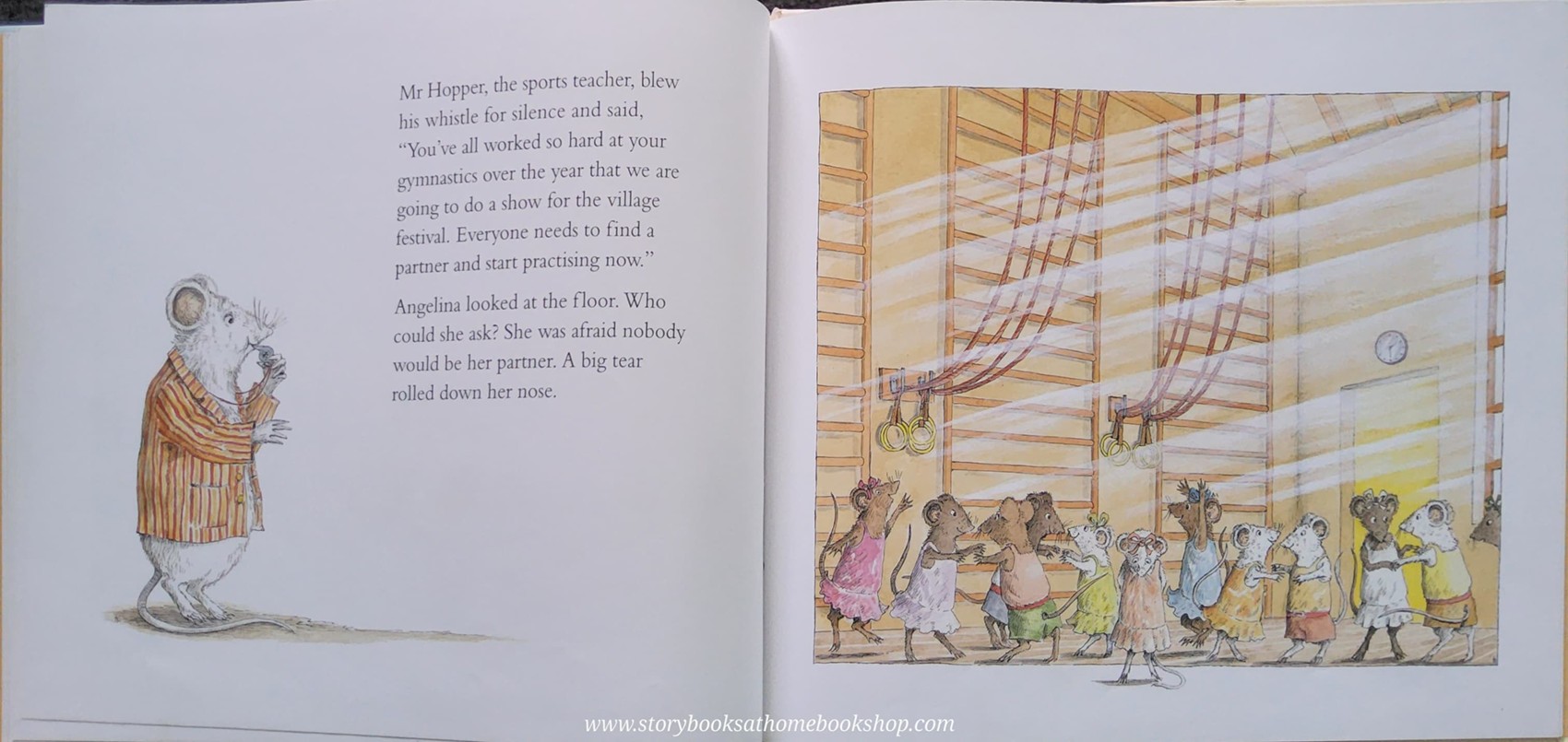 หนังสือนิทานปกแข็ง** 🍅🍓ANGELINA AND ALICE BY KATHARINE HOLABIRD