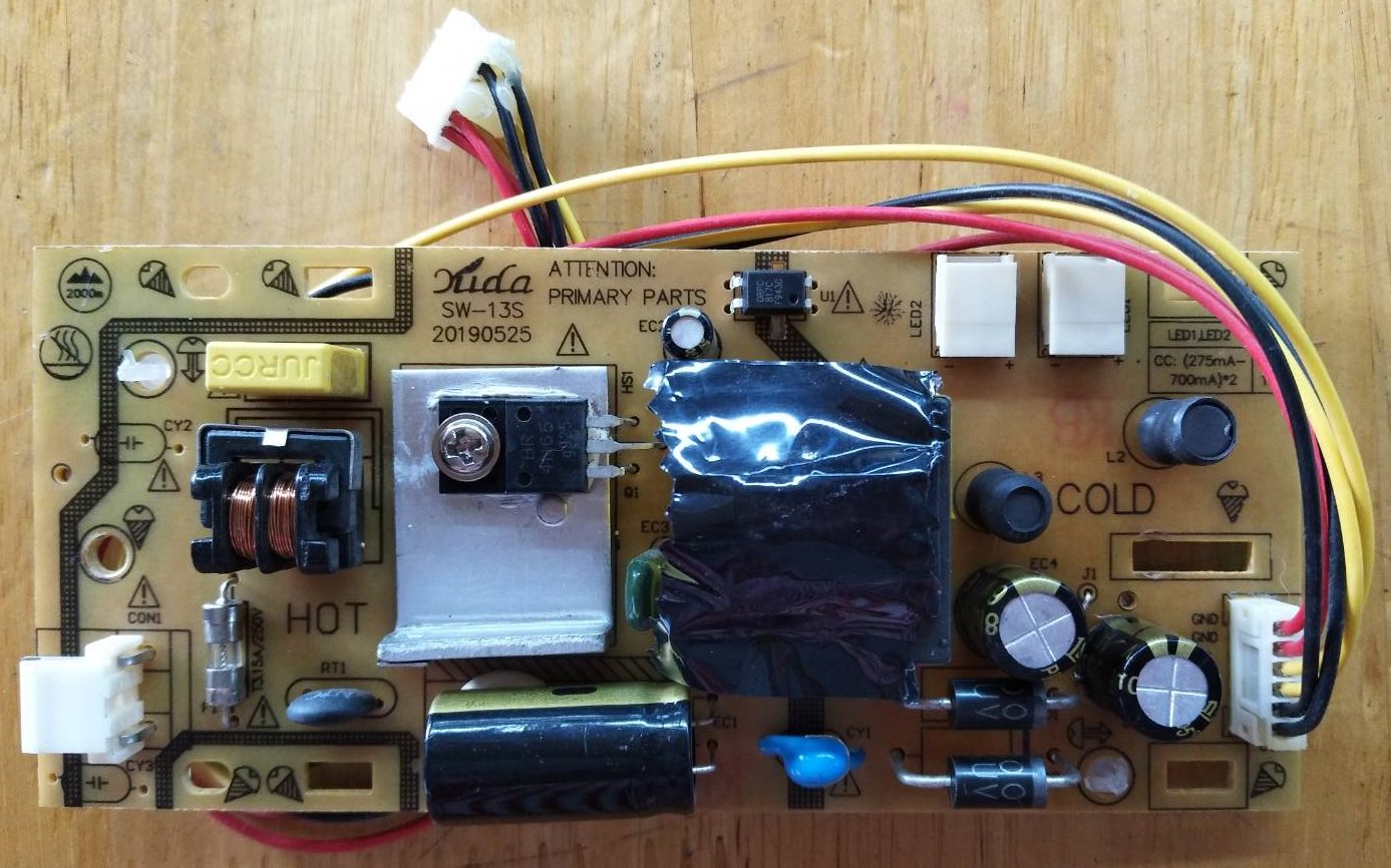 บอร์ดซัพพลาย ทีวี จอเล็กของแท้ถอดจากเครื่อง SW-13S