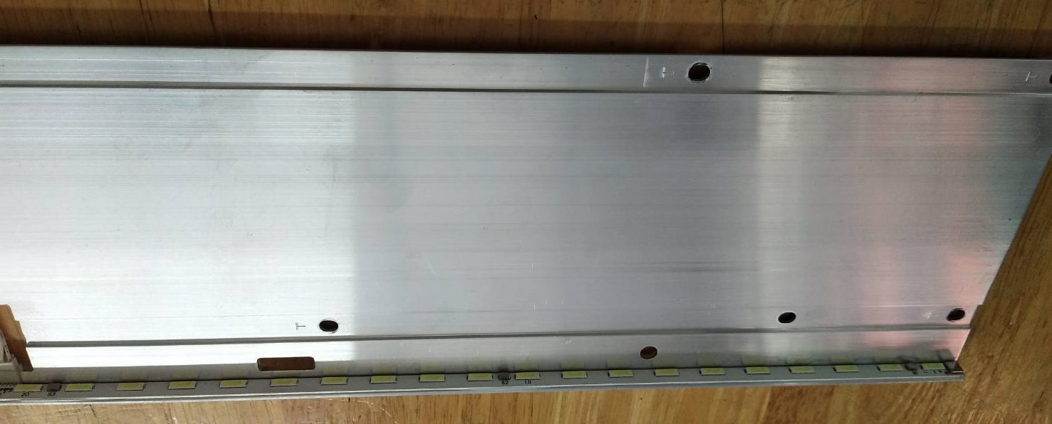 หลอดแบล็คไลท์ทีวีทีซีแอล (LED backlight TCL) อะไหล่แท้#มือสองพร้อมใช้งาน ใช้กับรุ่นLED49C2US