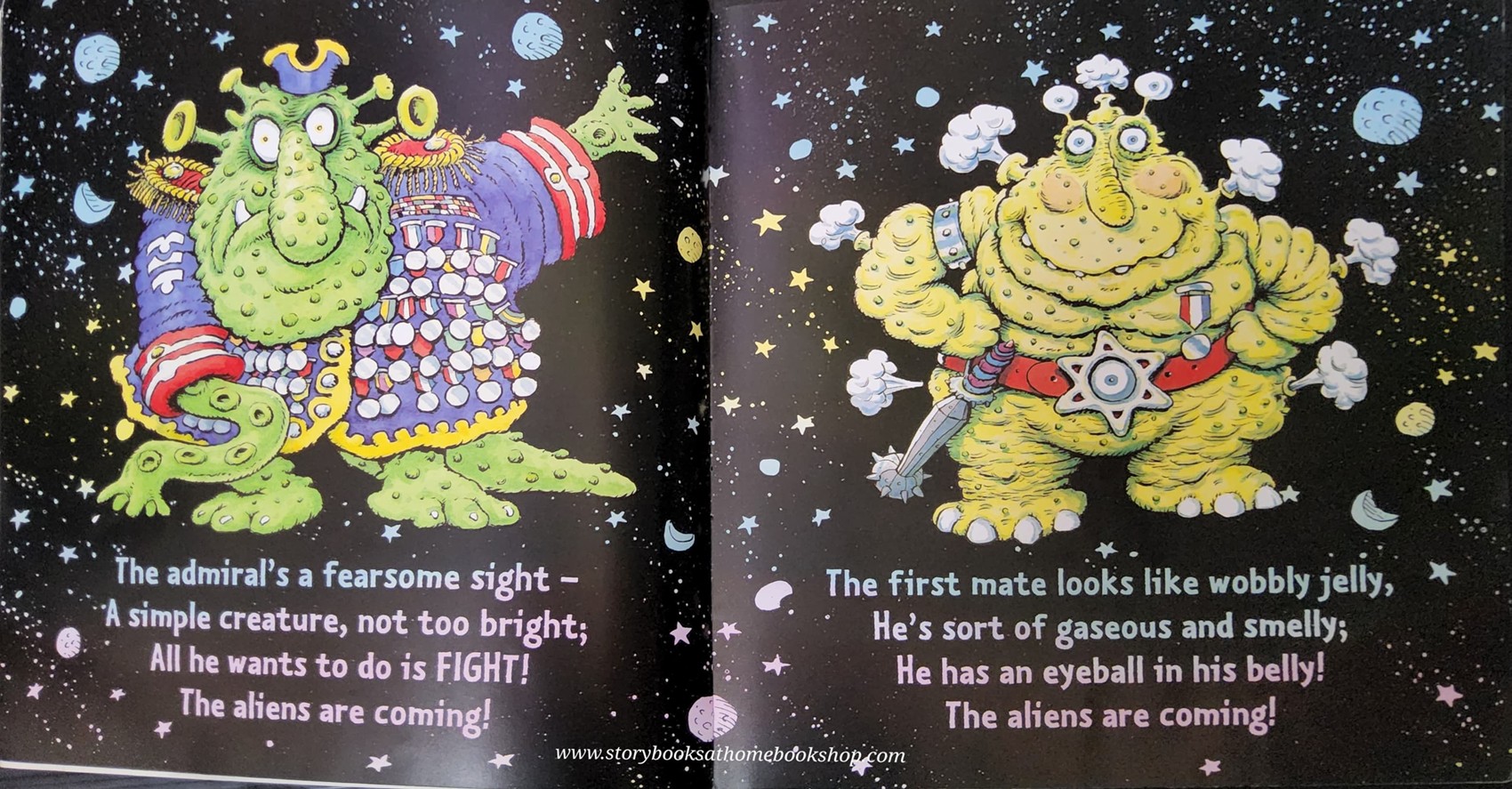 หนังสือนิทานปกอ่อน ** 🍅HERE COME THE ALIENS! CoLIN McNaughton