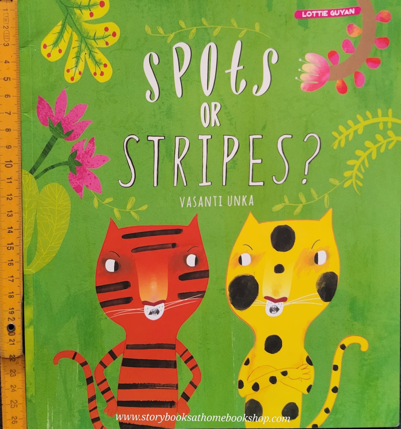 หนังสือนิทานปกอ่อน** 🍓🍓SPOTS OR STRIPES? BY VASANTI UNKA