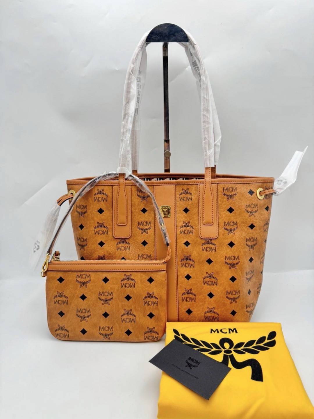 โปร New mcm small tote แม่+ลูก ขนาดกำลังดี ไซส์หายากมาก