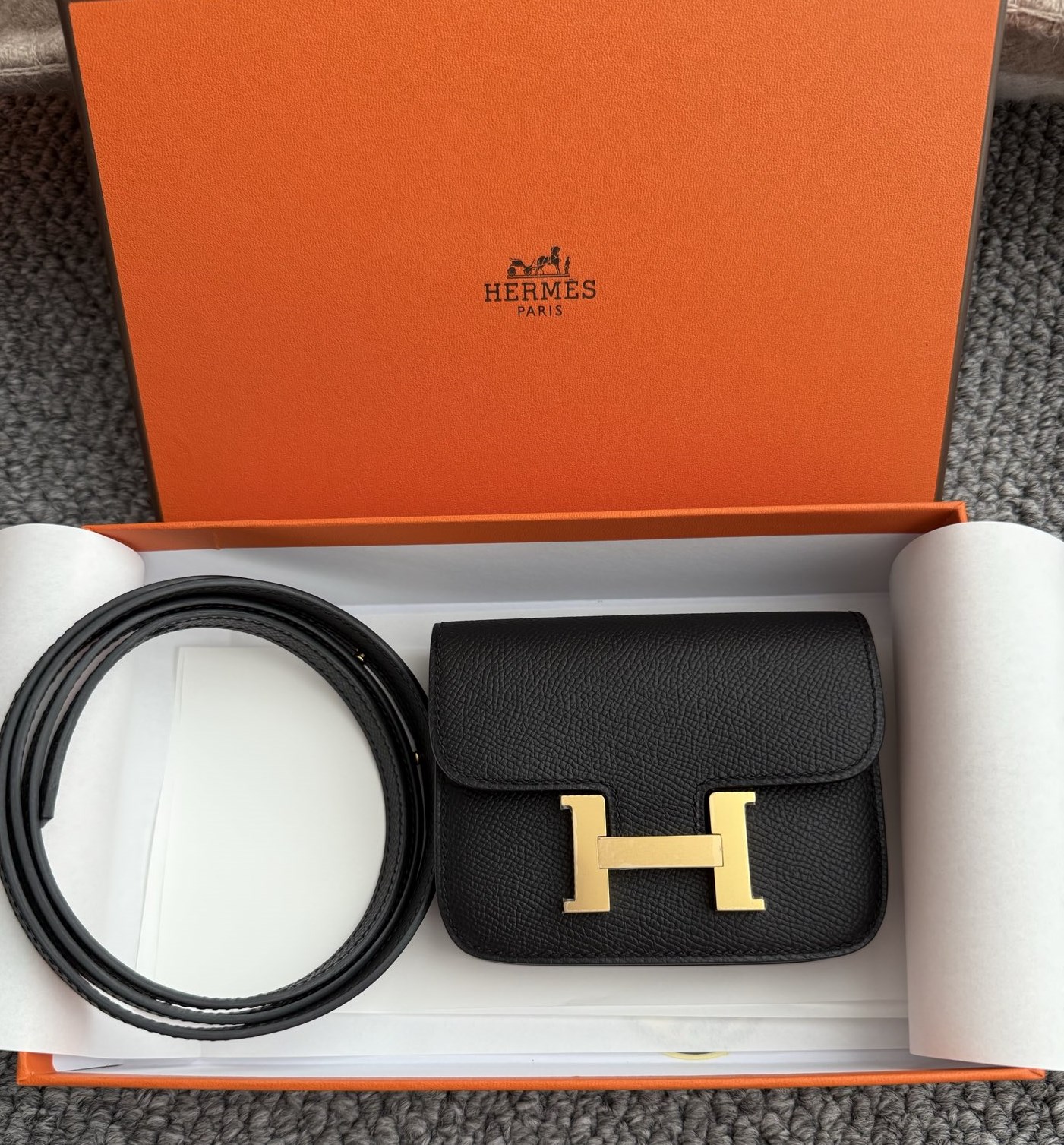 [Pre-order]HERMES CONSTANCE SLIM WALLET WITH BELT EPSOM LEATHER IN NOIR GHW Full handmade 100% คุณภาพ VIP เกรดดีที่สุด