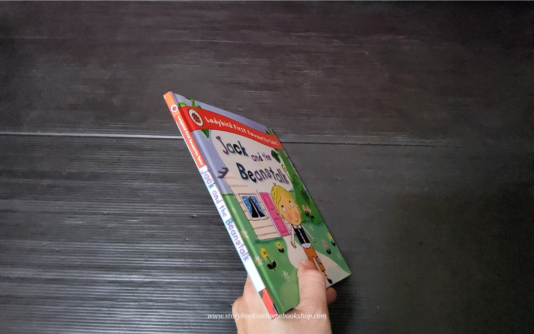 หนังสือนิทานปกแข็ง** 🍅🍓LADYBIRD FIRST FAVOURITE TALES: JACK AND THE BEANTALK