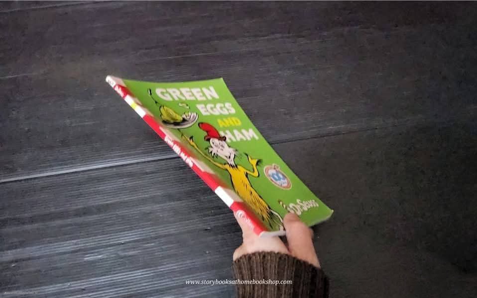หนังสือนิทานปกอ่อน ** 🍅🍓GREEN EGGS AND HAM BY DR.SEUSS