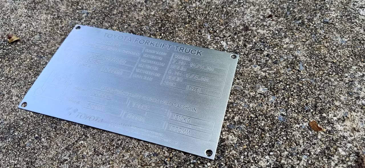 ป้ายเลเซอร์มาร์คเนมเพลต ป้ายติดเครื่องจักร