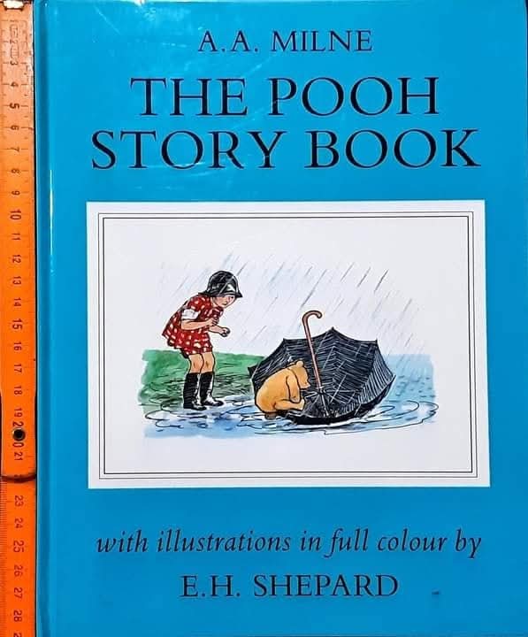 หนังสือนิทานปกแข็ง ** 🍅🍓 A.A MILNE THE POOH STORYBOOK