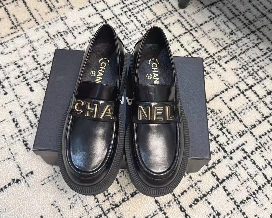 [Pre-order] รองเท้า Chanel Loafers black shoe หนังแกะแท้ 24B 2024 เกรดที่ดีที่สุด