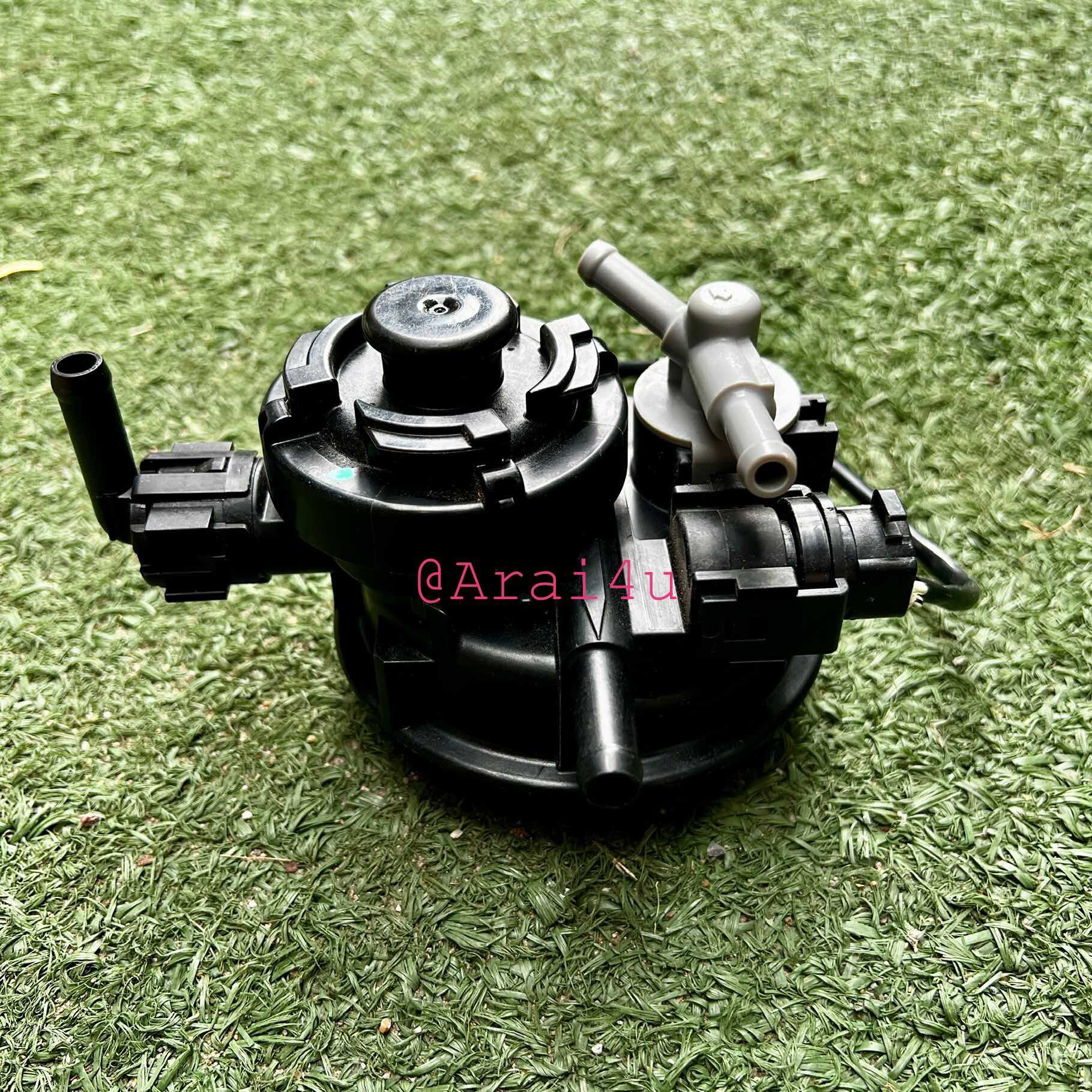 ฝาปั้มแยกโซล่า TOYOTO REVO OEM