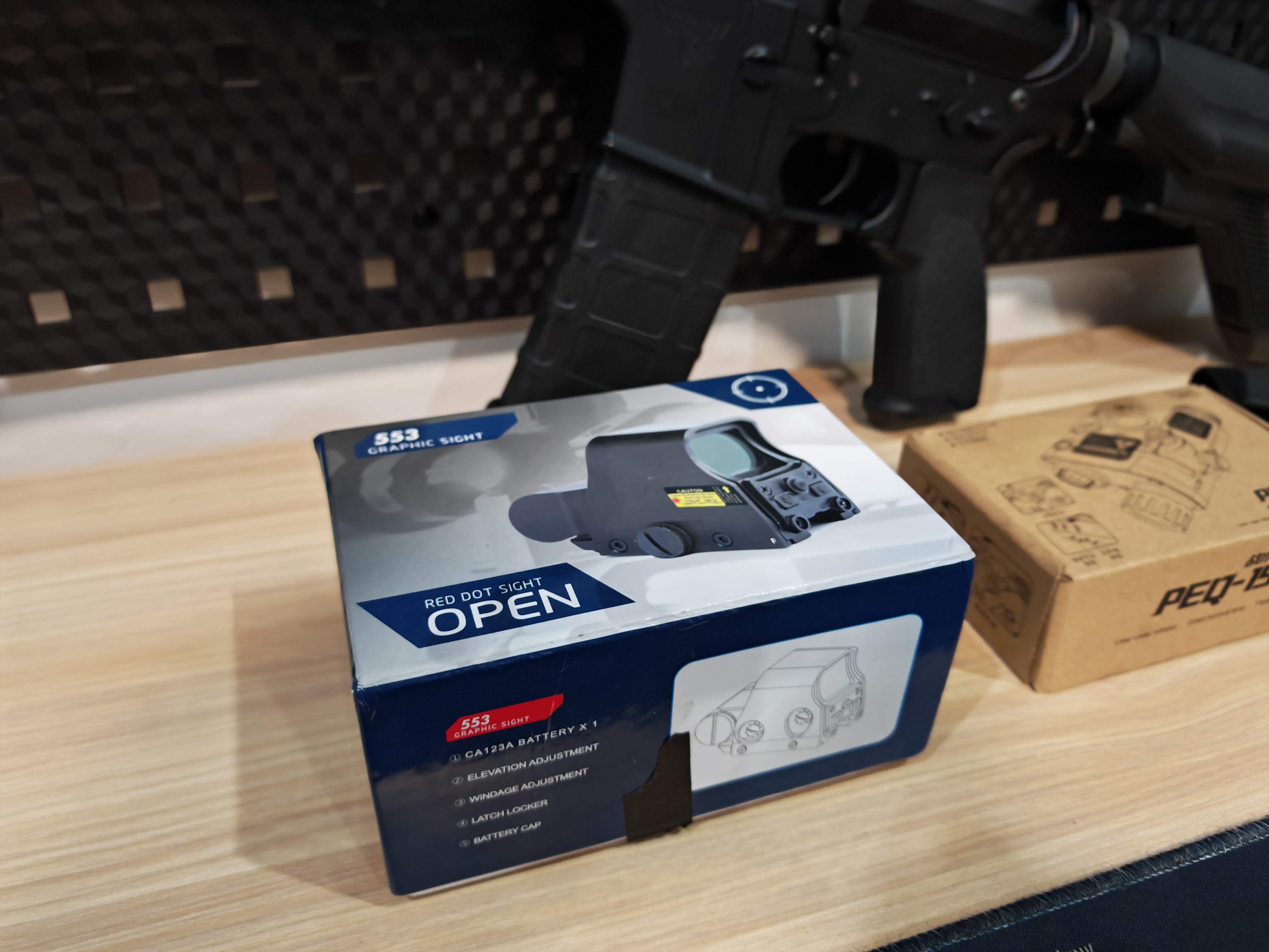 E&C 855 S2 John Wick2 TTI TR-1 M-Lok 13 บอดี้โลหะ พร้อมดอท PEQ AEG BB Gun บีบีกัน Airsoft Gun ปืนอัดลม ปืนยาวไฟฟ้า มือสอง