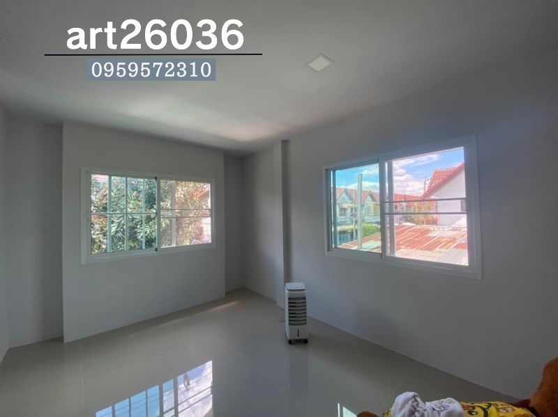 เหล็กดัดโทนขาว มินิมอลกระจกบานเลื่อน