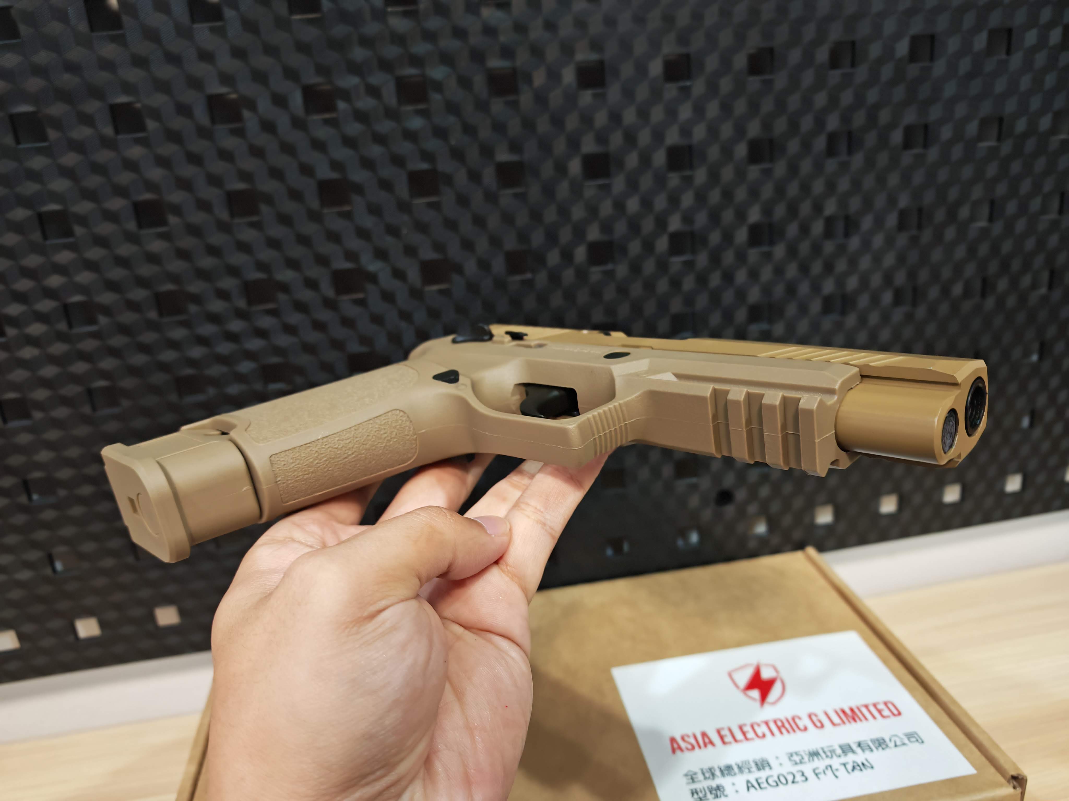 WE Sig Sauer P320 M17 สีทราย GBB BB Gun บีบีกัน แบบแก๊ส ปืนอัดลม มือสอง Airsoft Gun