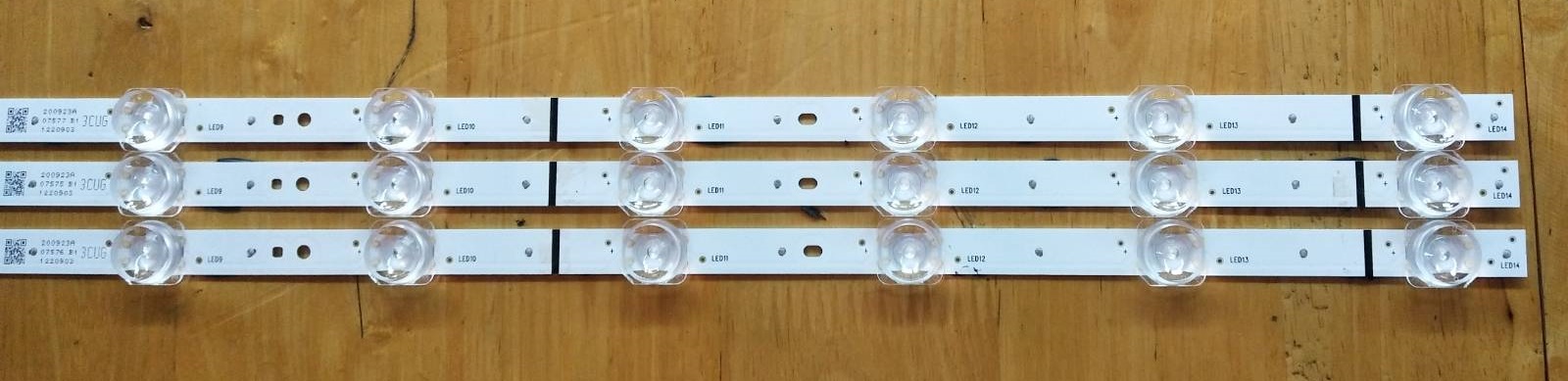 หลอดแบคไลน์ทีวี ไฮเซน HISENSE ของแท้มือสองถอดจากเครื่อง รุ่น50A7100F