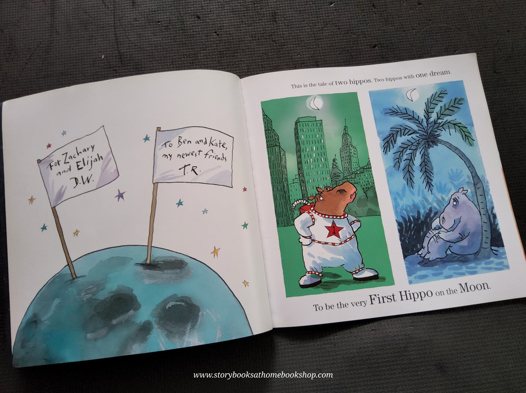 หนังสือนิทานปกอ่อน** 🍅🍓THE FIRST HIPPO ON THE MOON BY DAVID WALLIAMS with CD