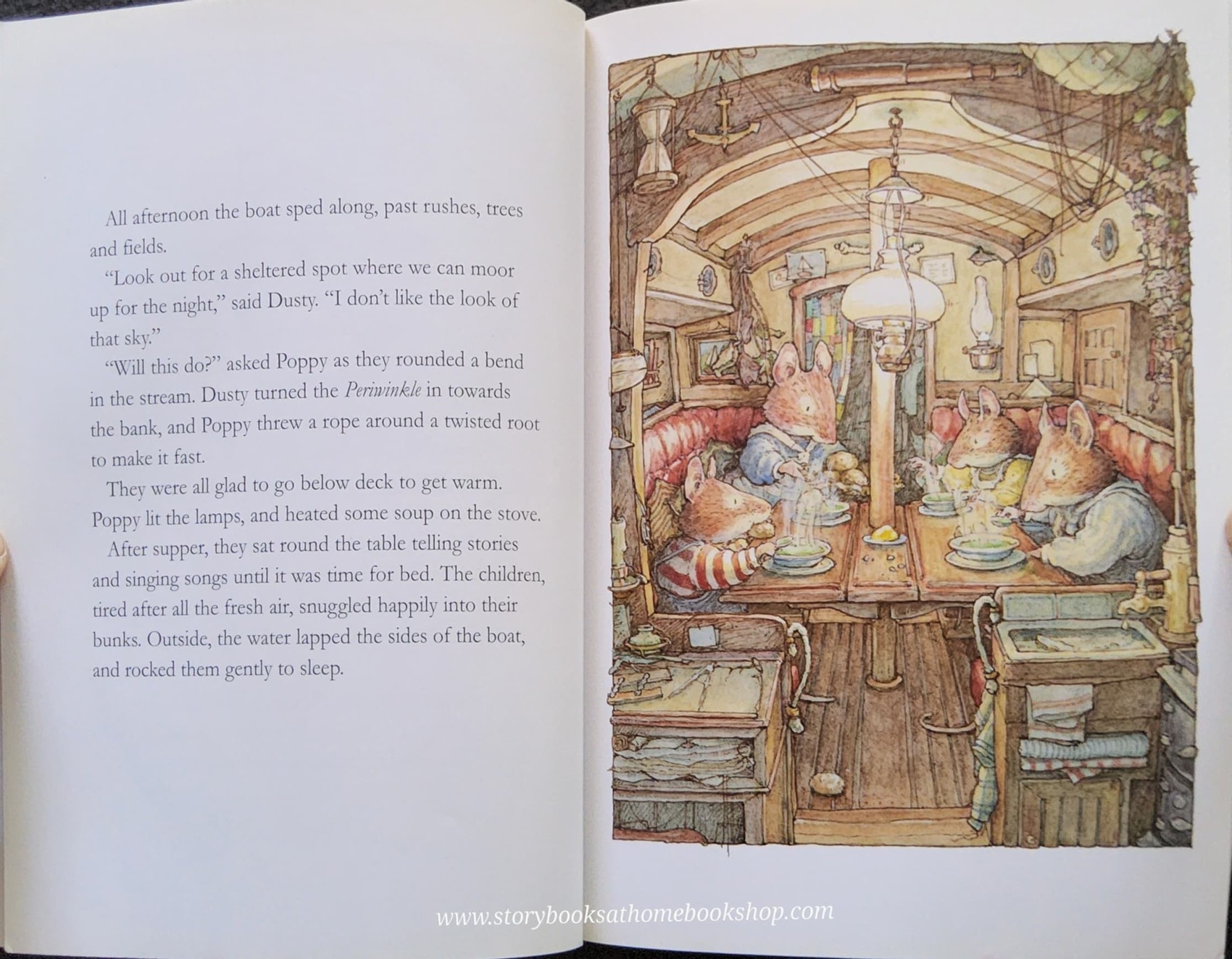 BRAMBLY HEDGE:SEA STORY PRIMROSE AND WILFRED SAIL TO SANDY BAY BY JILL BARKLEM