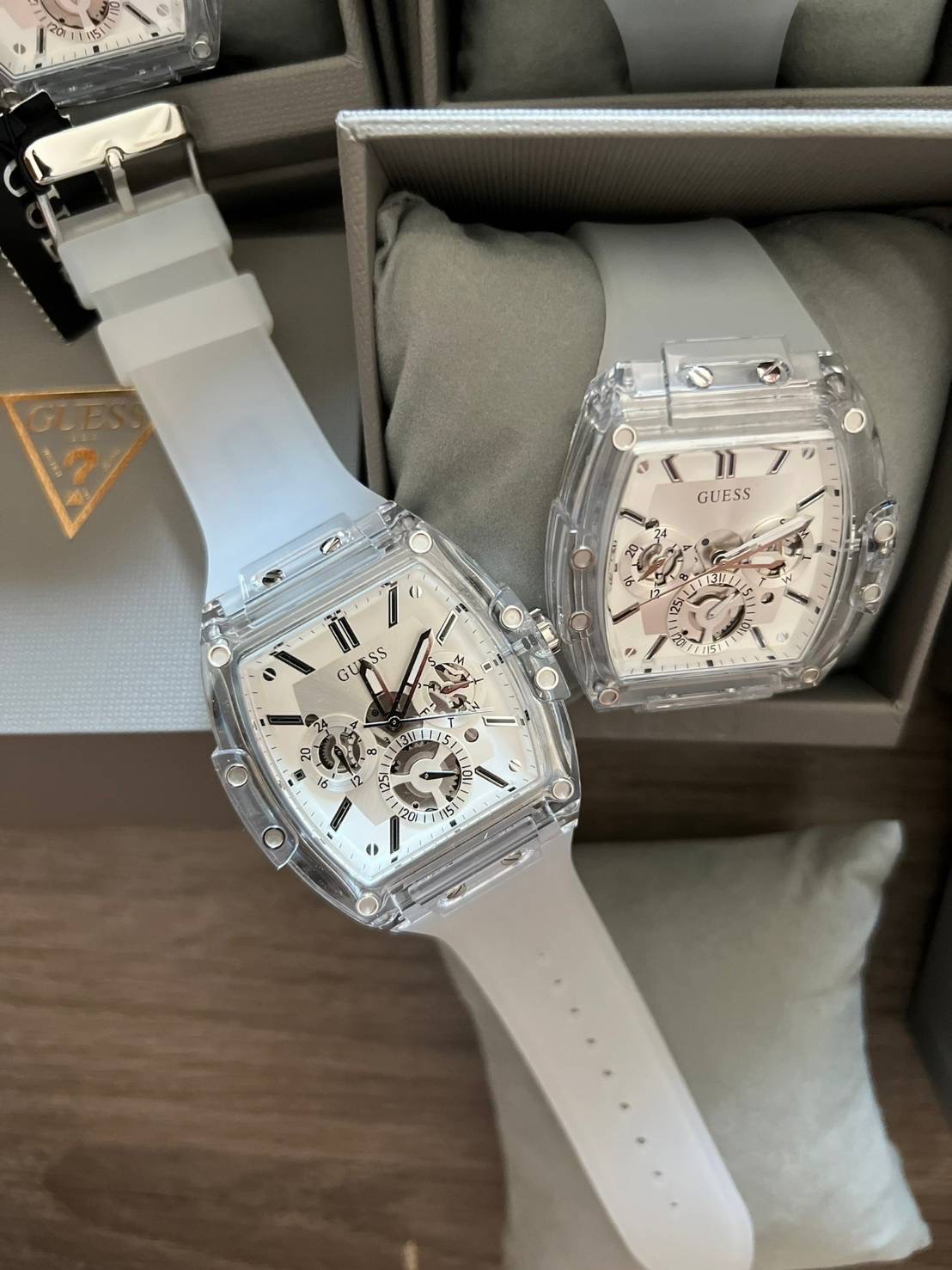 เปิดจองมี 10 เรือน New Guess watch กล่องแบรนด์ รอสินค้า 7-10 วัน