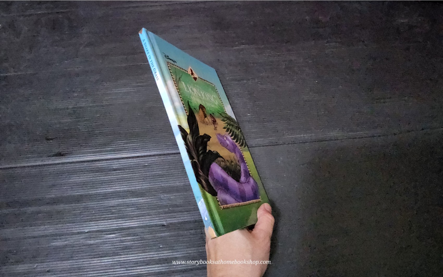 หนังสือนิทานปกแข็ง** 🍅🍅DISNEY'S THE LION KING A SNAKE IN THE GRASS
