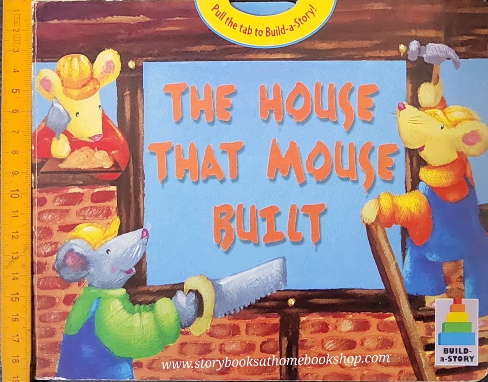 PULL THE TAB BOARD BOOK** 🍅🍓THE MOUSE THAT MOUSE BUILT