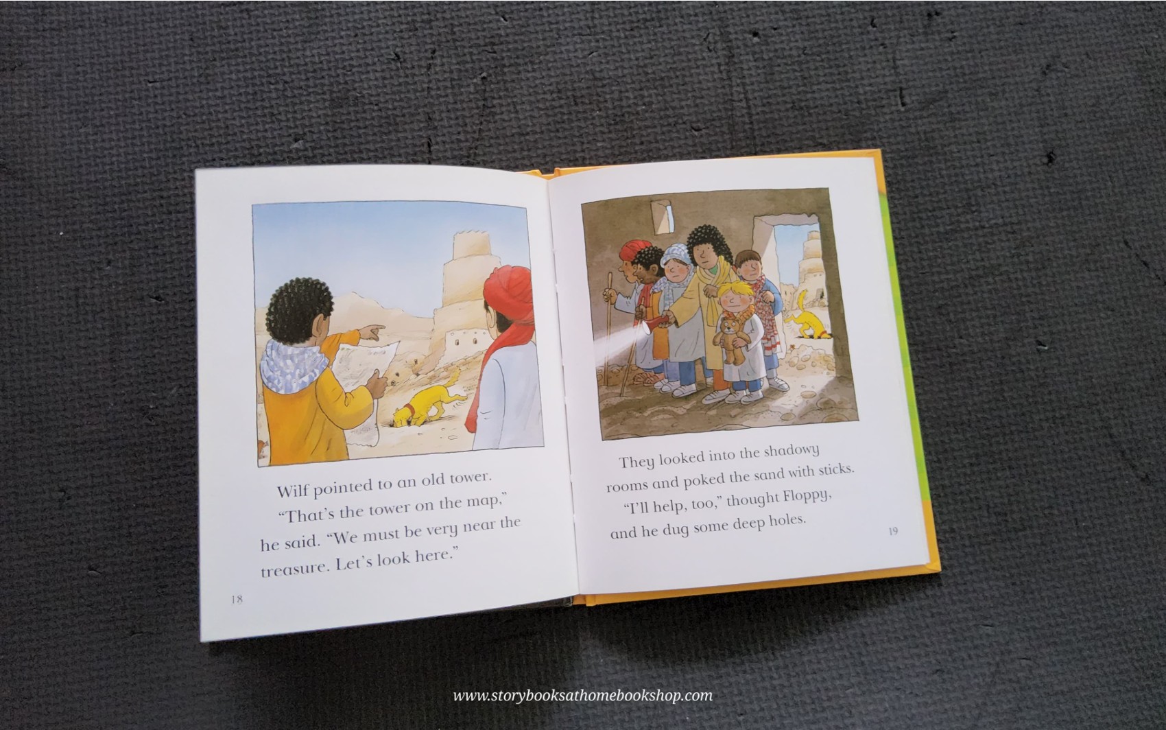 หนังสือนิทานปกแข็ง** 🍅🍅READ WITH BIFF,CHIP&KIPPER: SECRET OF THE SANDS FIRST STORIES LEVEL6