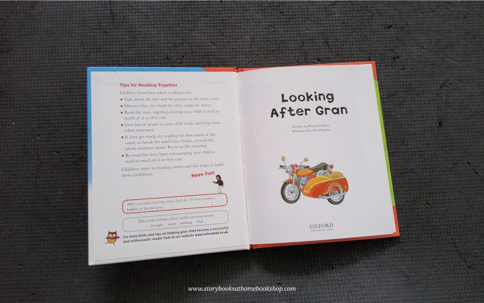 หนังสือนิทานปกแข็ง** 🍅🍅READ WITH BIFF,CHIP&KIPPER: LOOKING AFTER GRAN FIRST STORIES LEVEL5
