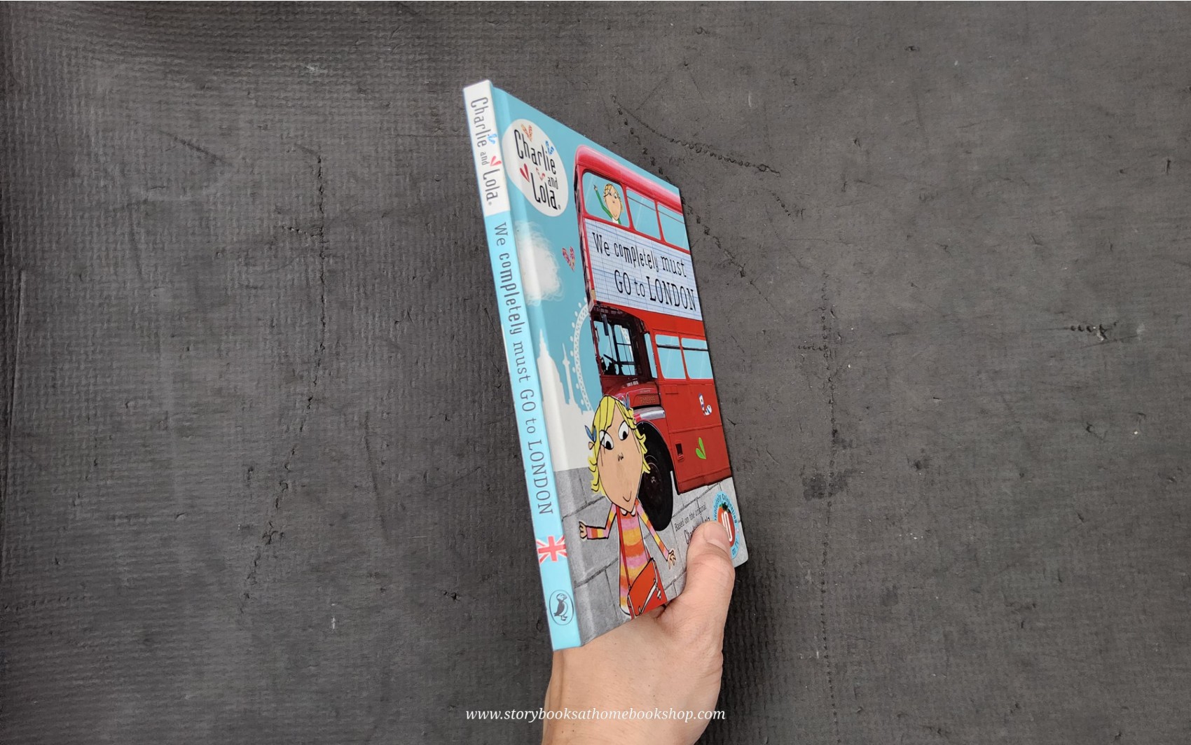 หนังสือนิทานปกแข็ง* 🍓🍓CHARLIE AND LOLA:WE COMPLETELY MUST GO TO LONDON