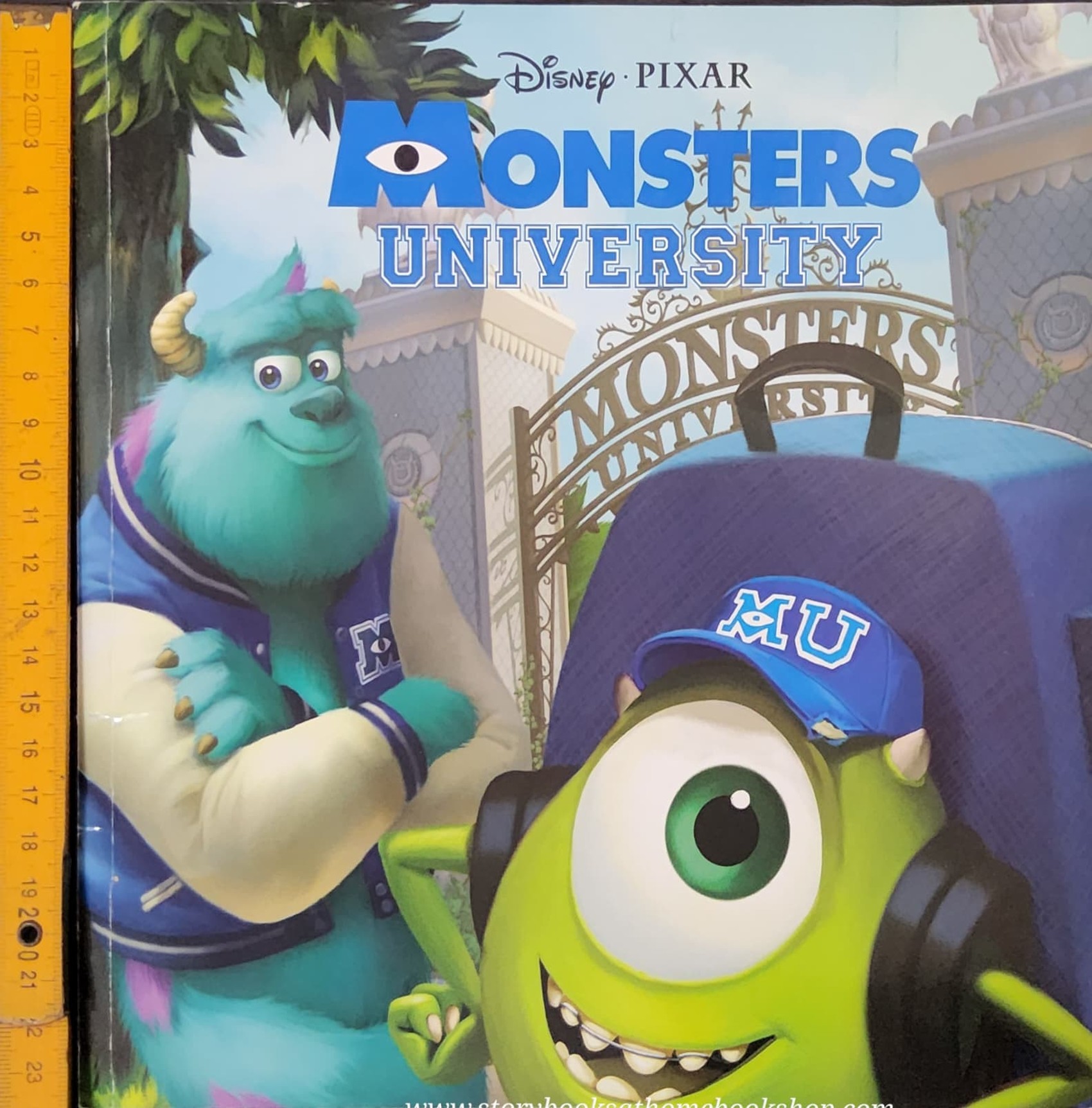 หนังสือนิทานปกอ่อน MONSTER UNIVERSITY