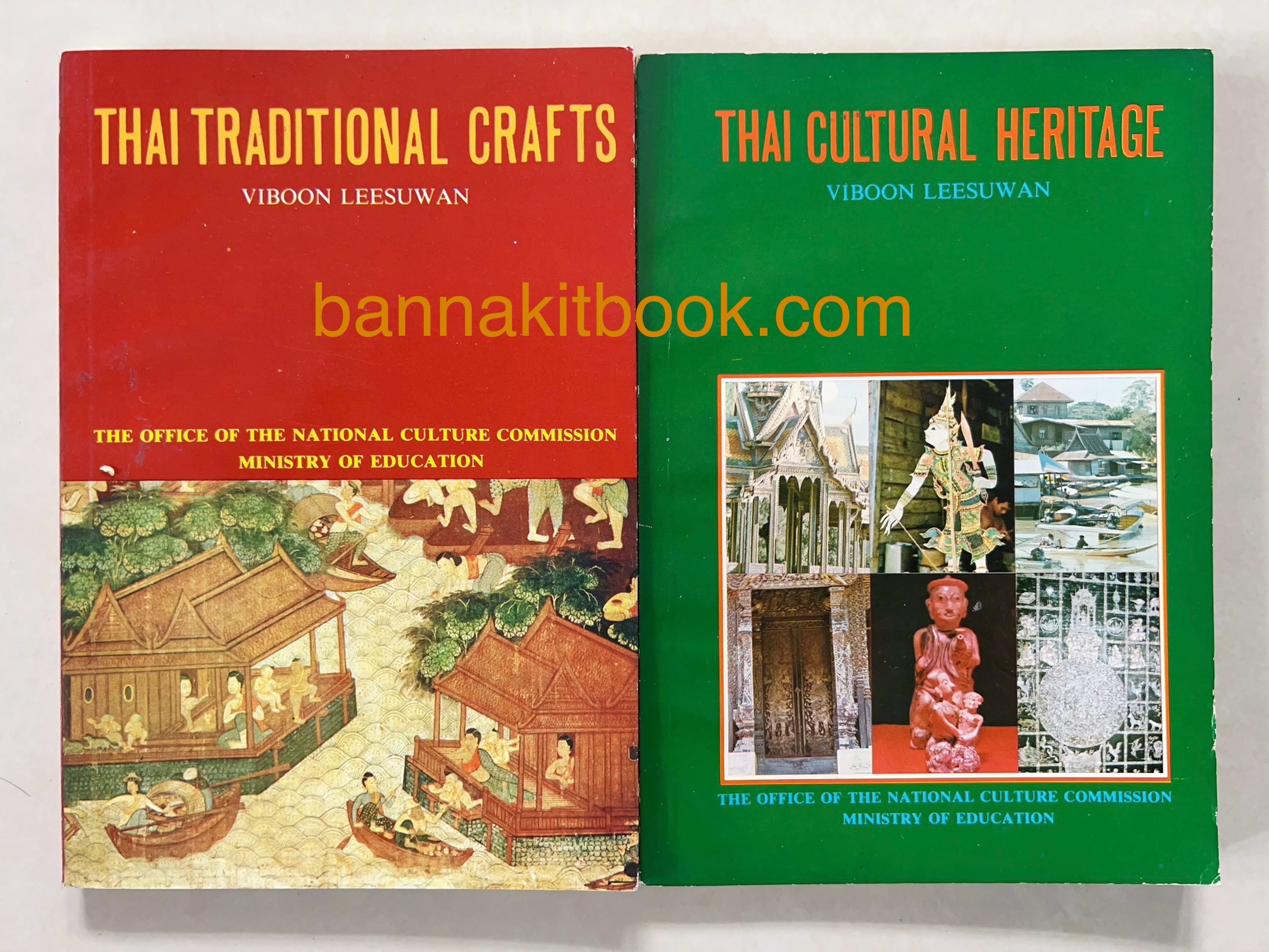 มรดกวัฒนธรรมไทย งานฝีมือแบบดั้งเดิมของไทย (2 เล่ม/ภาษาอังกฤษ).