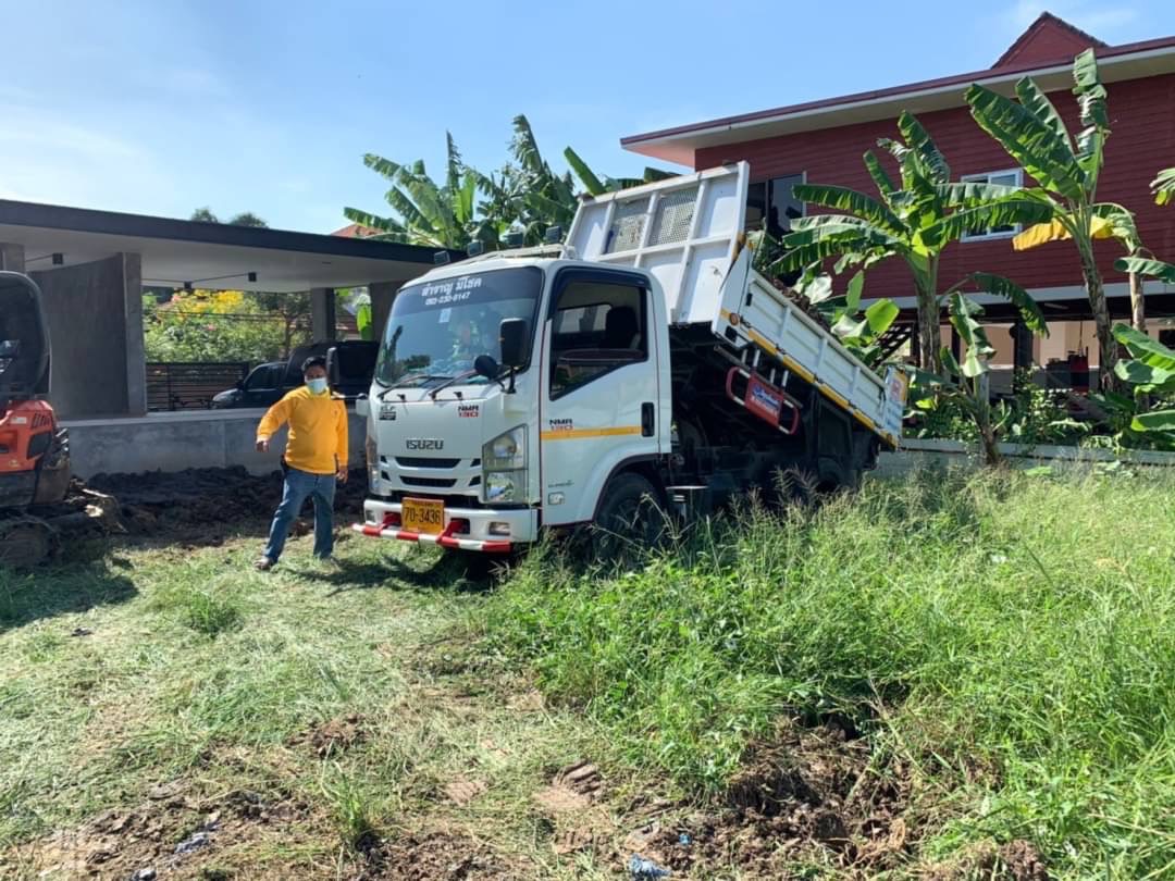 เช่ารถดั้ม 6 ล้อ