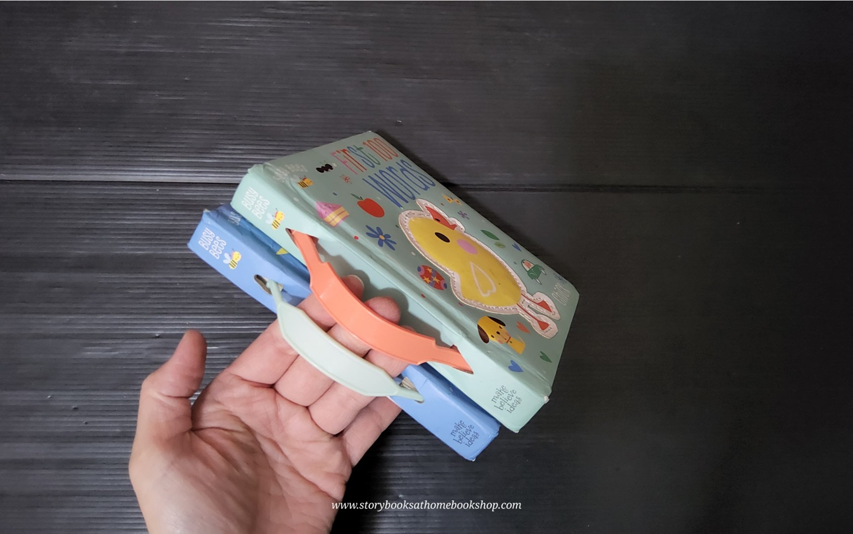 TOUCH AND FEEL BOARD BOOK ** 🍅🍅[SET 2 BOOKS]BUSY BEES:TIME FOR BED+FIRST 100 WORDS