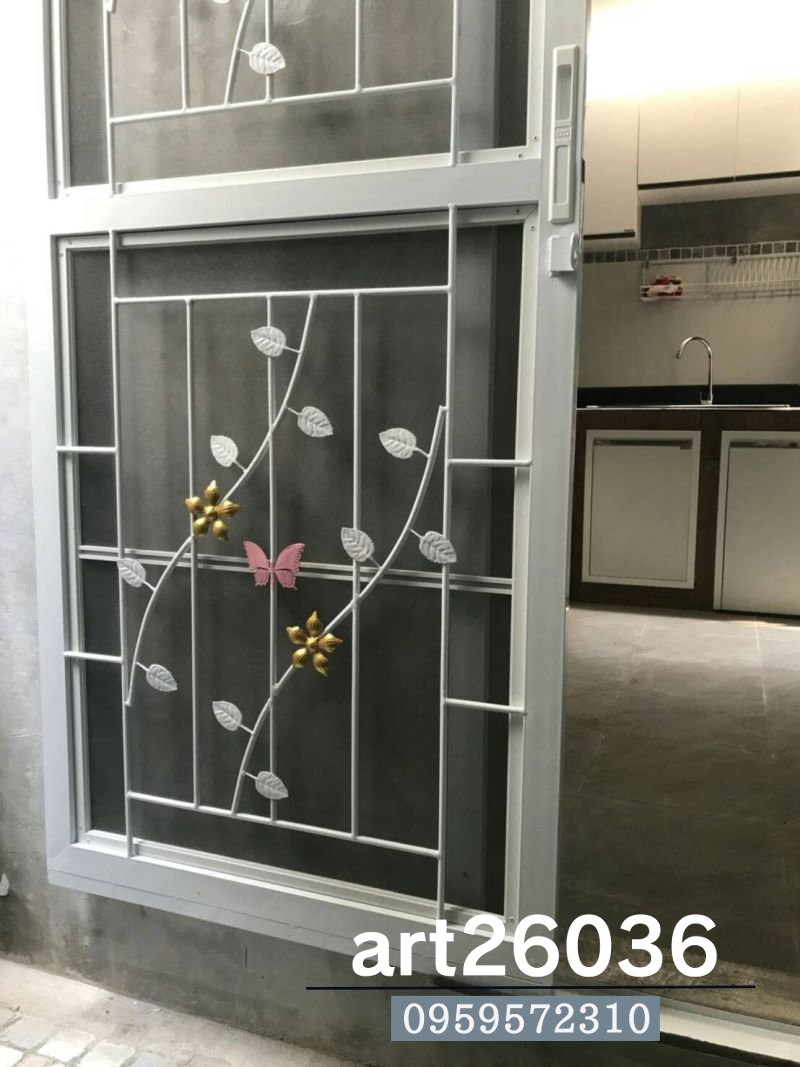 เหล็กดัดสีอบพร้อมมุ้งลวด ผีเสื้อสีชมพู กระจกประตูเลื่อน กระจกสี