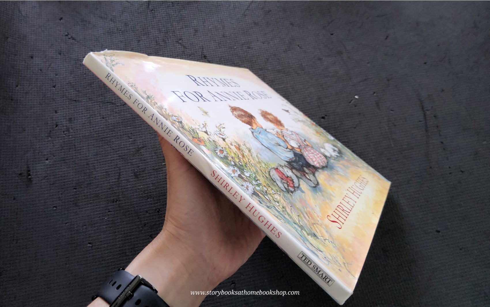 หนังสือนิทานปกแข็ง** 🍅🍅RHYMES FOR ANNIE ROSE BY SHIRLEY HUGHES