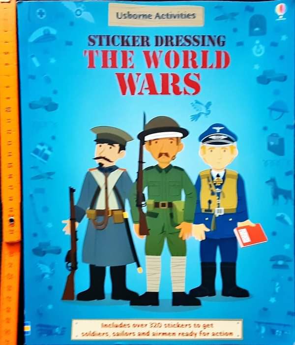 USBORNE ACTIVITIES BOOK** 🍅🍓STICKER DRESSING THE WORLD WARS(320 STICKERS)