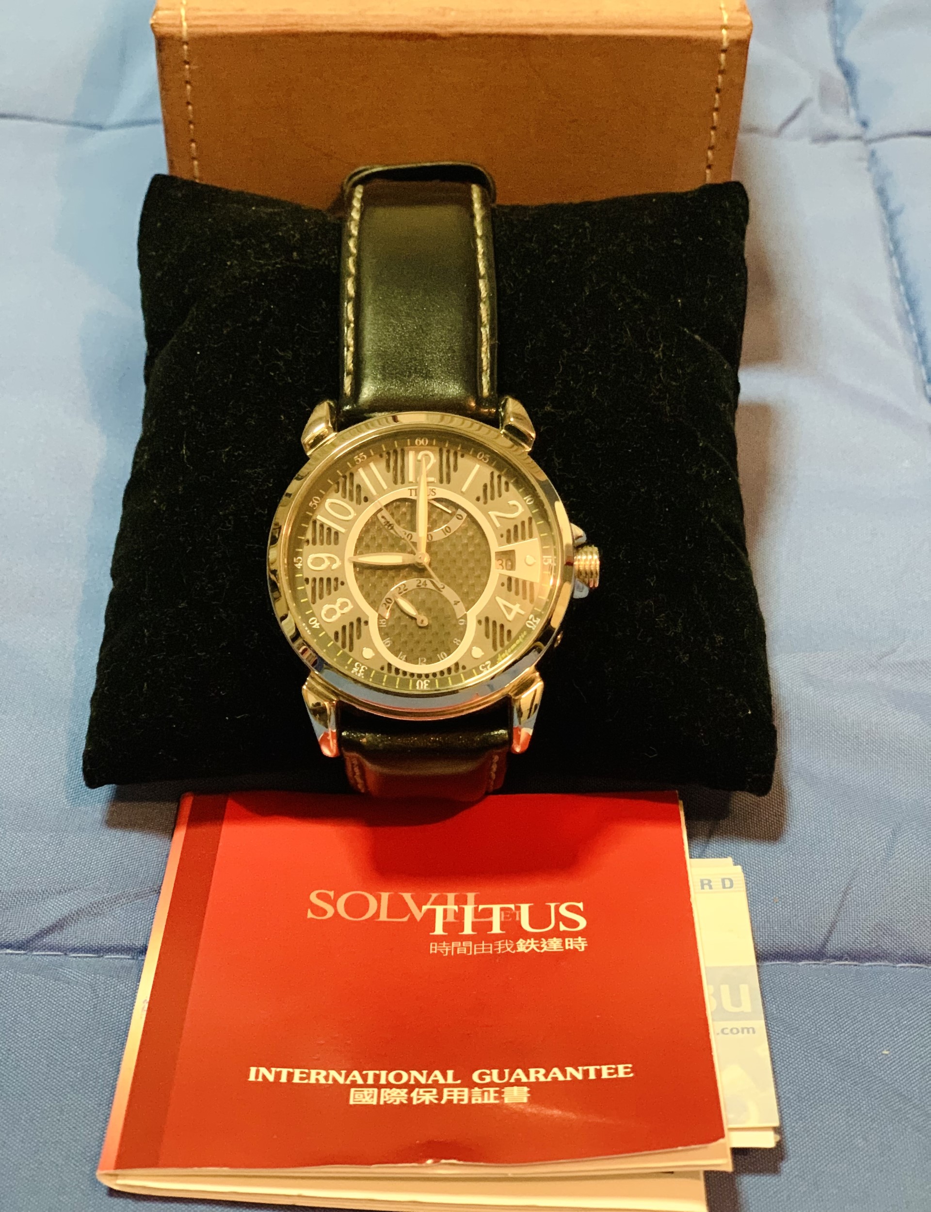 นาฬิกาข้อมือ ยี่ห้อ Sovil Titus หน้าปัดดำ ระบบAutomatic