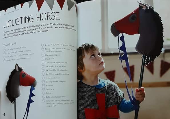Activities Book** ð
ðTHE KNIGHT CRAFT BOOK
