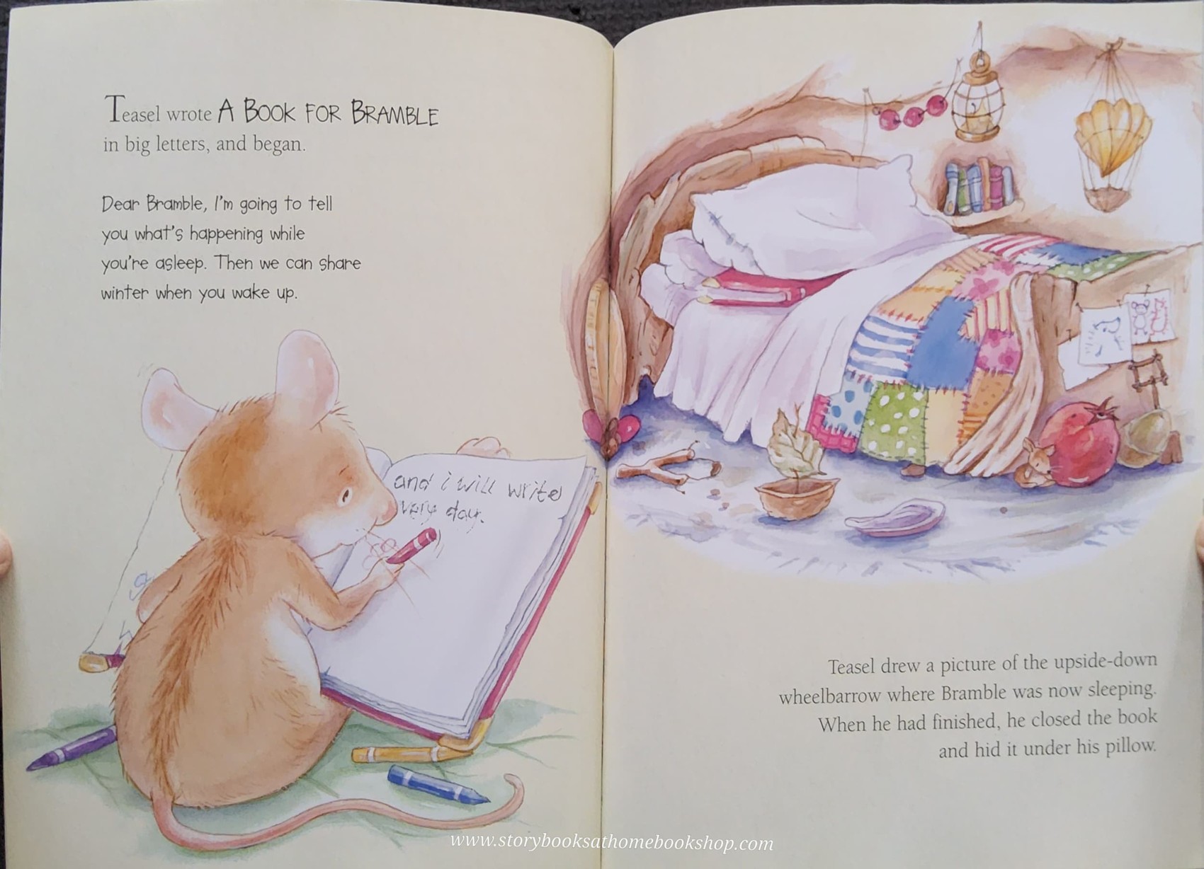 หนังสือนิทานปกอ่อน** 🍓🍓A BOOK FOR BRAMBLE