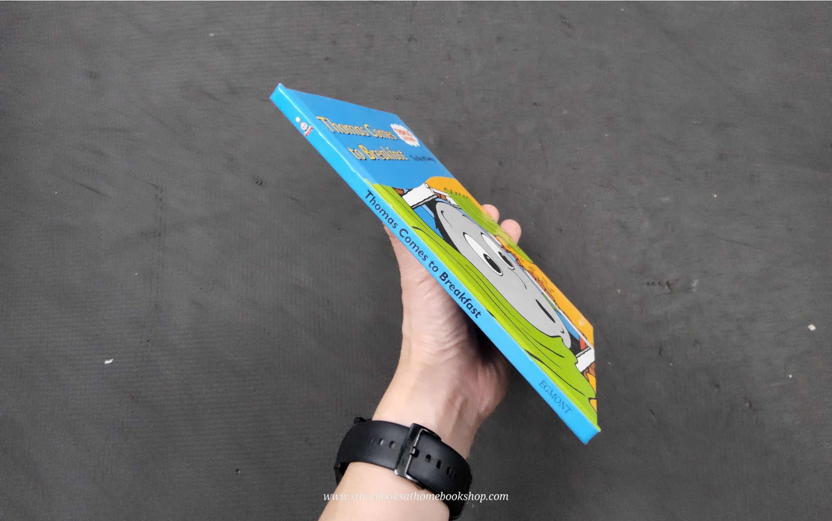 หนังสือนิทานปกแข็ง ** 🍅THOMAS & FRIENDS THAMAS COMES TO BREAKFAST