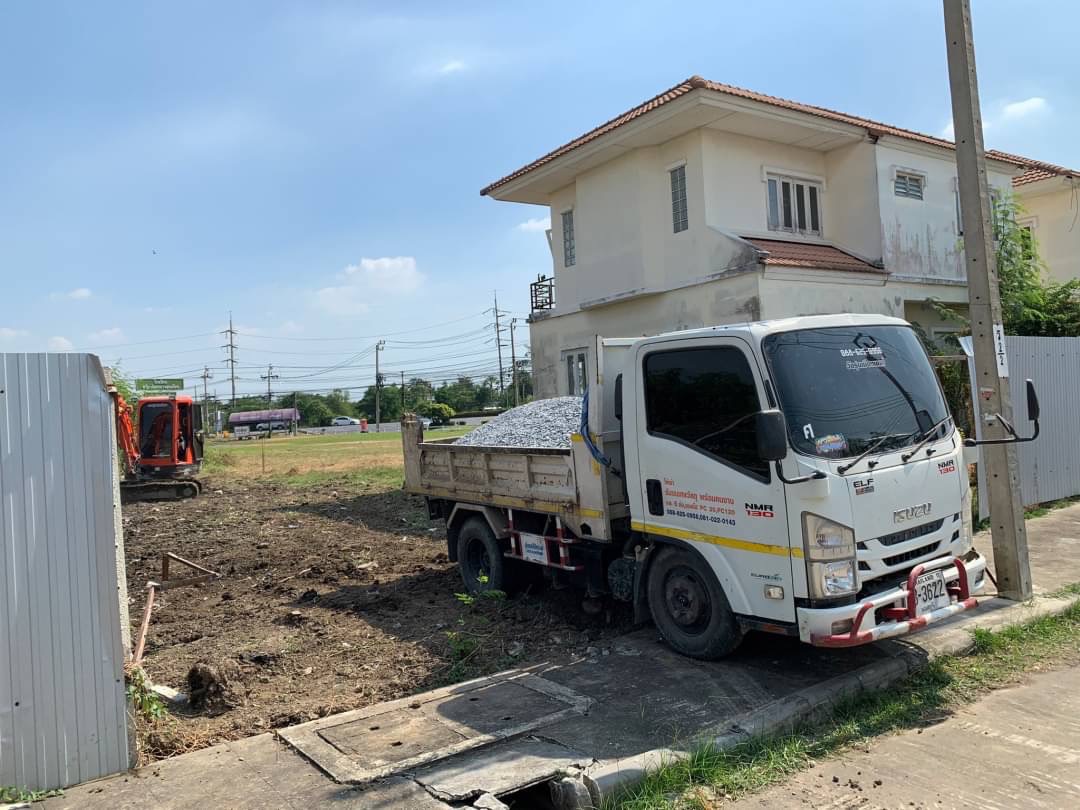 เช่ารถดั้ม 6 ล้อ