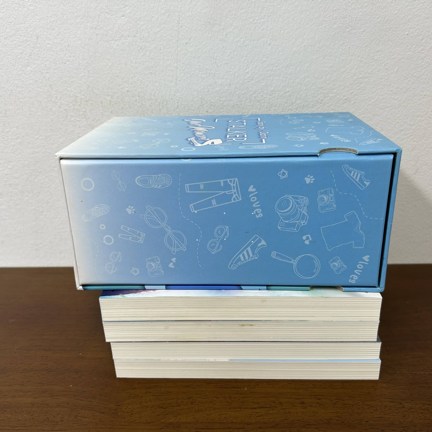 [YAOI] BOXSET STALKER แอบหลงรัก/สืบสวนรัก/ติดตามรัก 4 เล่มจบ ครบชุด ... Darin (มือสอง) นิยายวาย