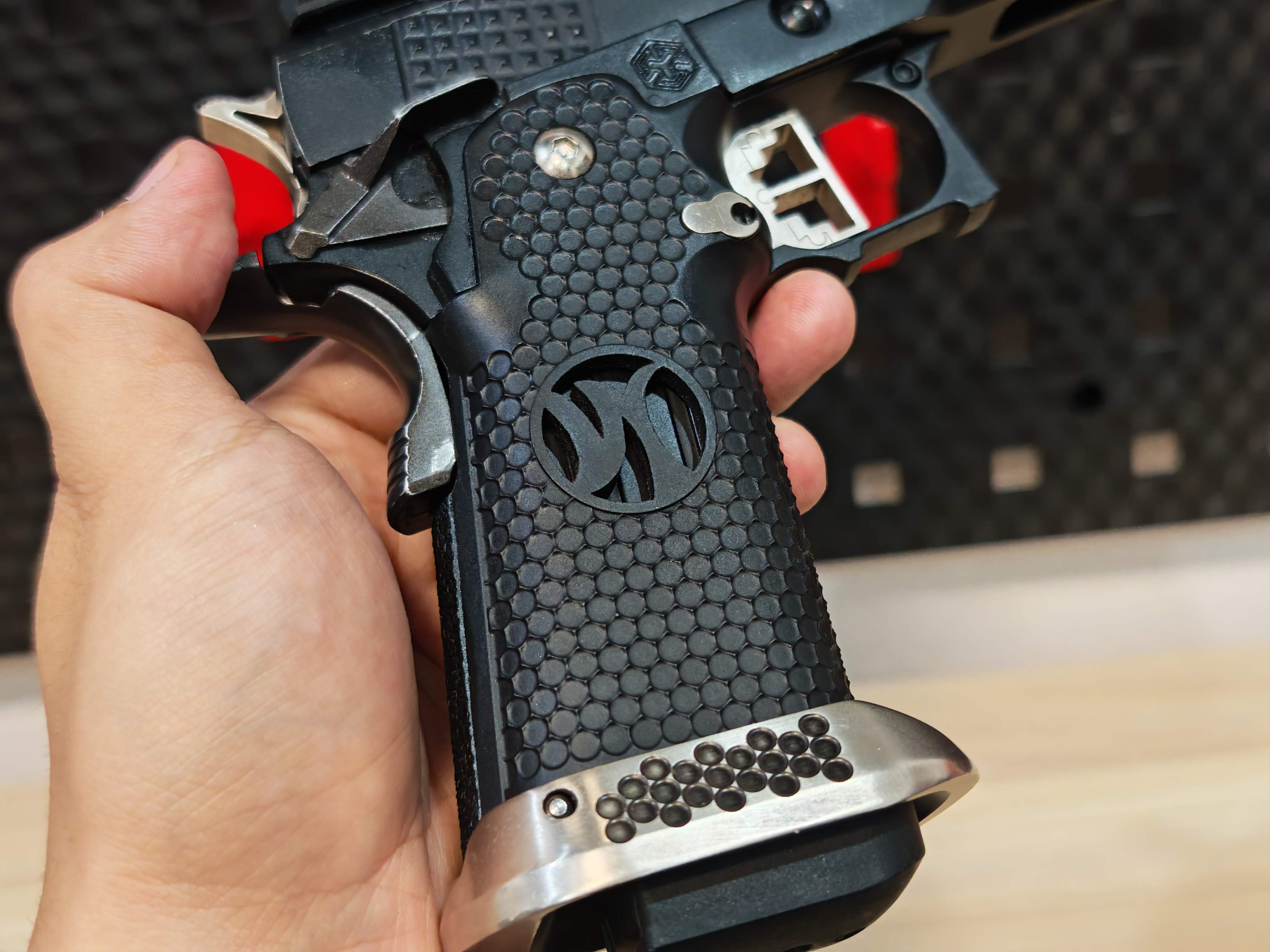 AW Custom HX2202 Hi-Capa 6" Dragon ไต้หวัน BB Gun บีบีกัน แบบแก๊ส ปืนอัดลม มือสอง Airsoft Gun