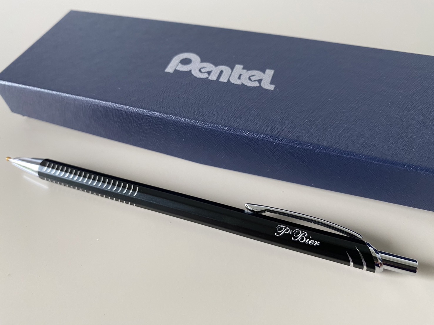 Pentel Energel Slim Metal 0.5 mm
