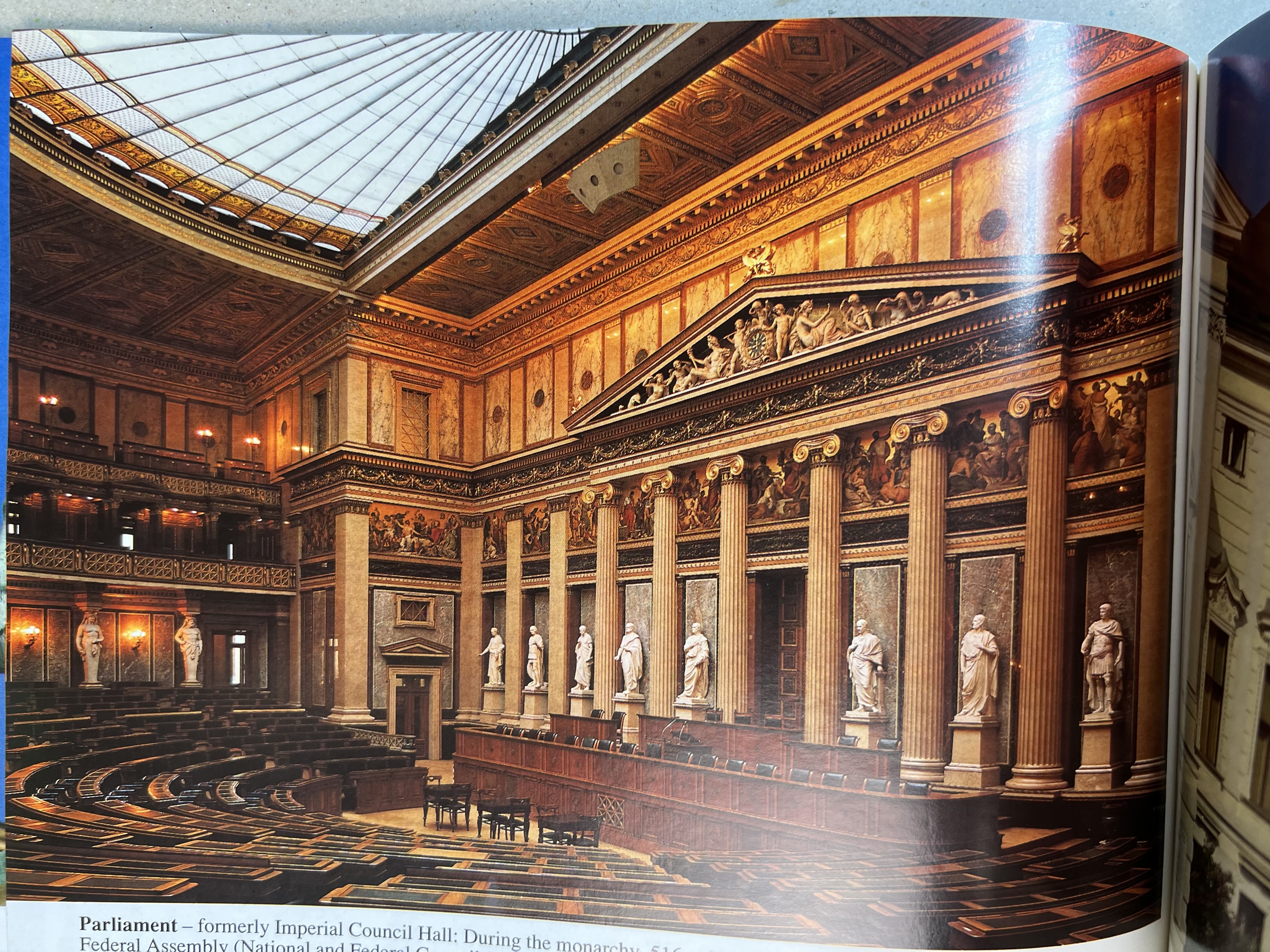 เวียนนา Vienna Sightseeing (ภูมิประเทศ/ประวัติศาสตร์ที่ราบสูงในออสเตรีย).