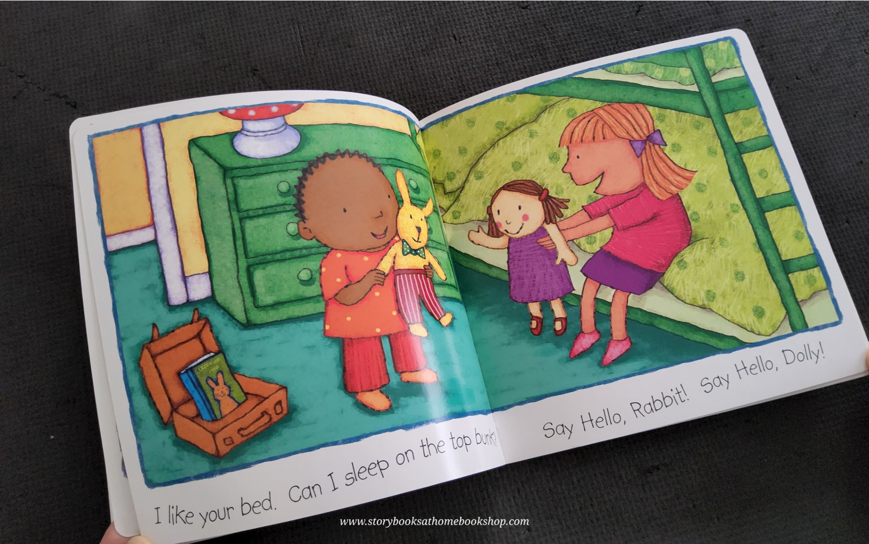 Board Book ** 🍅🍓FIRST TIME SLEEPOVER