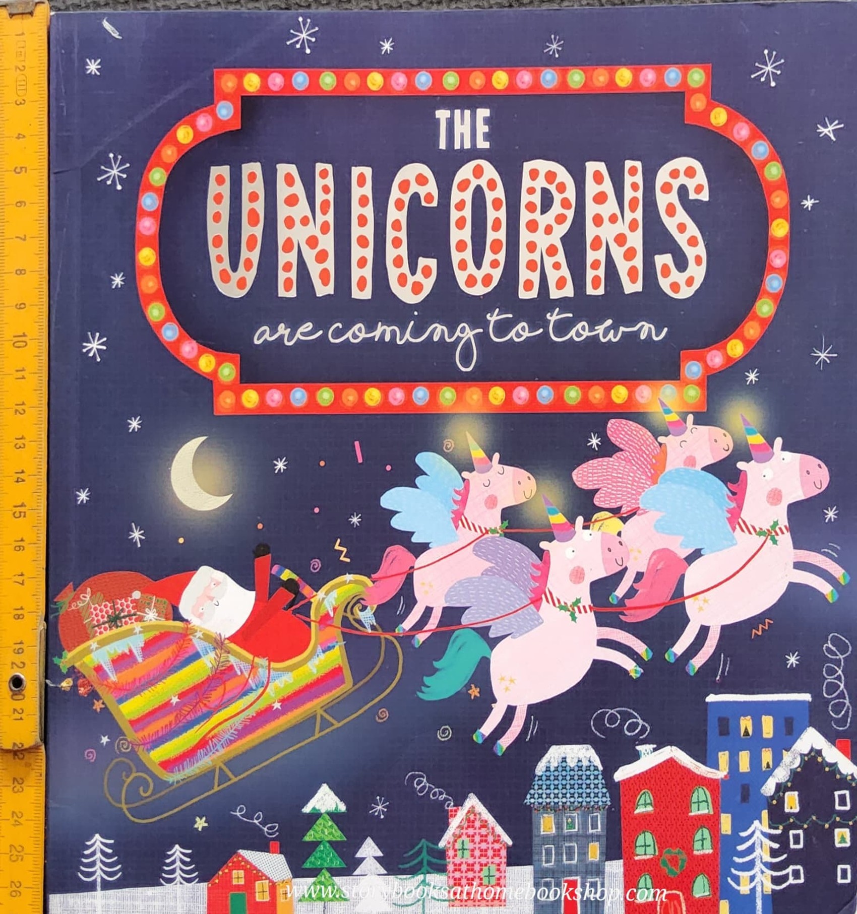 *หนังสือนิทานปกอ่อน** ♥️THE UNICORNS ARE COMING TO TOWN