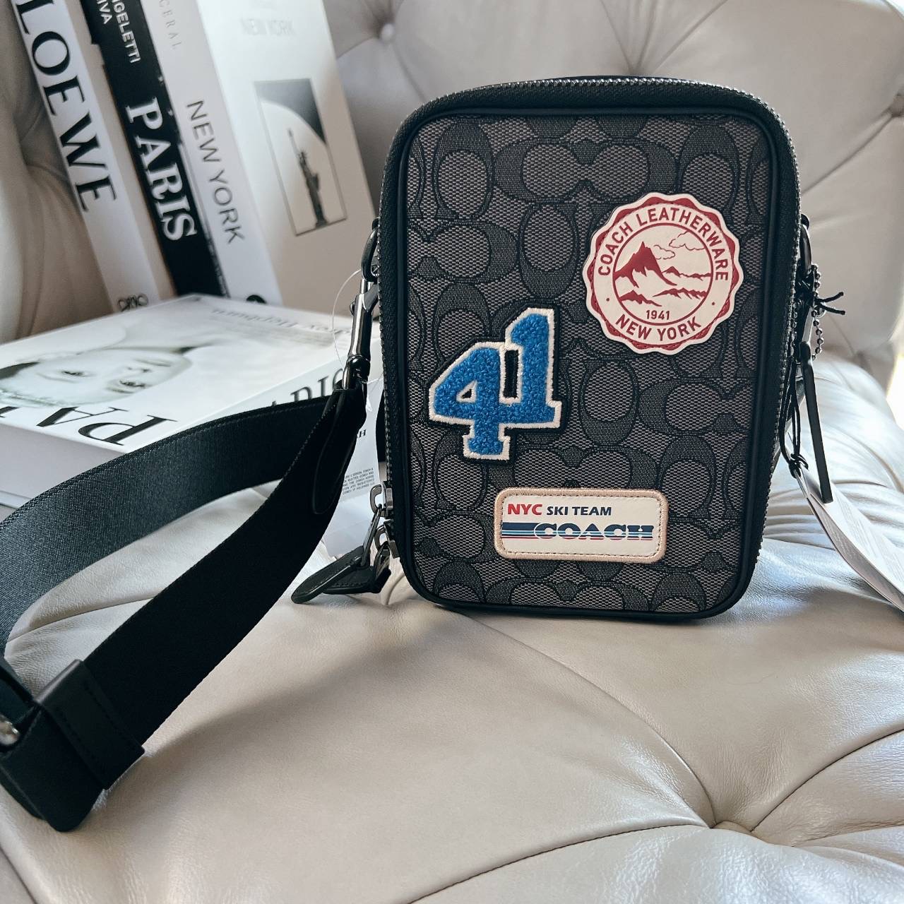 New Coach Stanton Crossbody In Signature Jacquard With Ski Patches